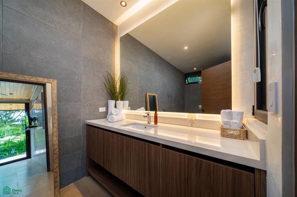 Calle Pots and Bowls , Playa Grande, Guanacaste