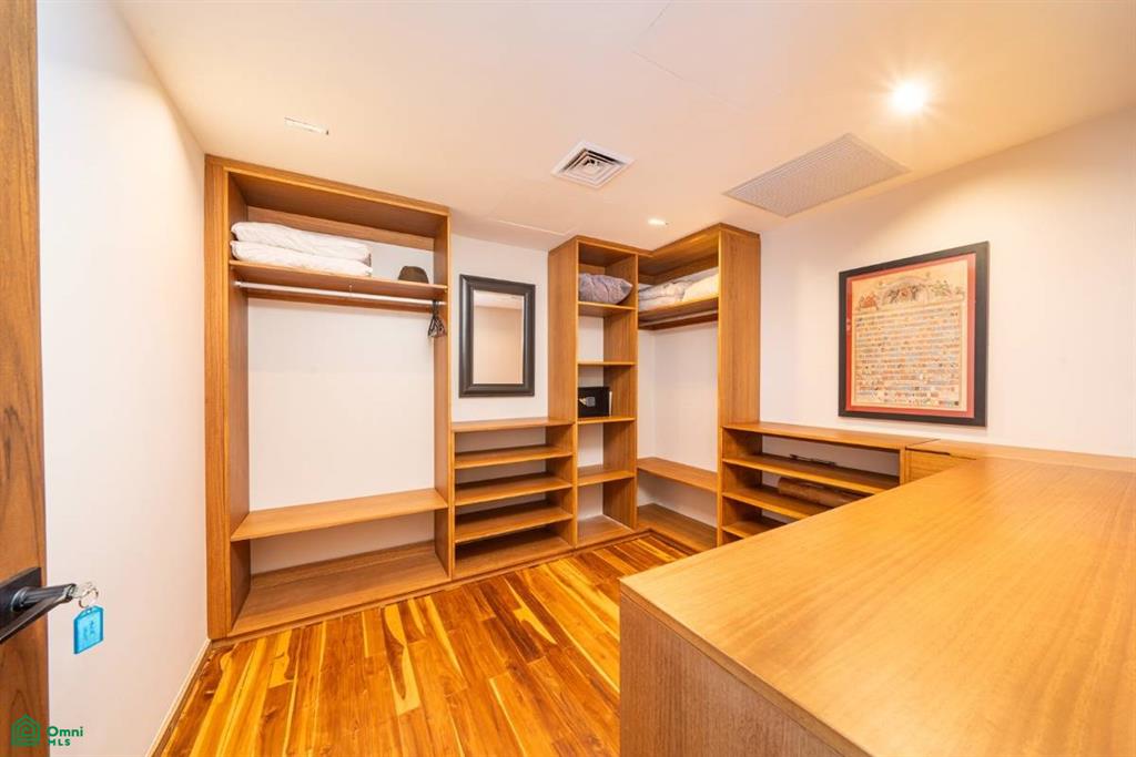 Calle Pots and Bowls , Playa Grande, Guanacaste