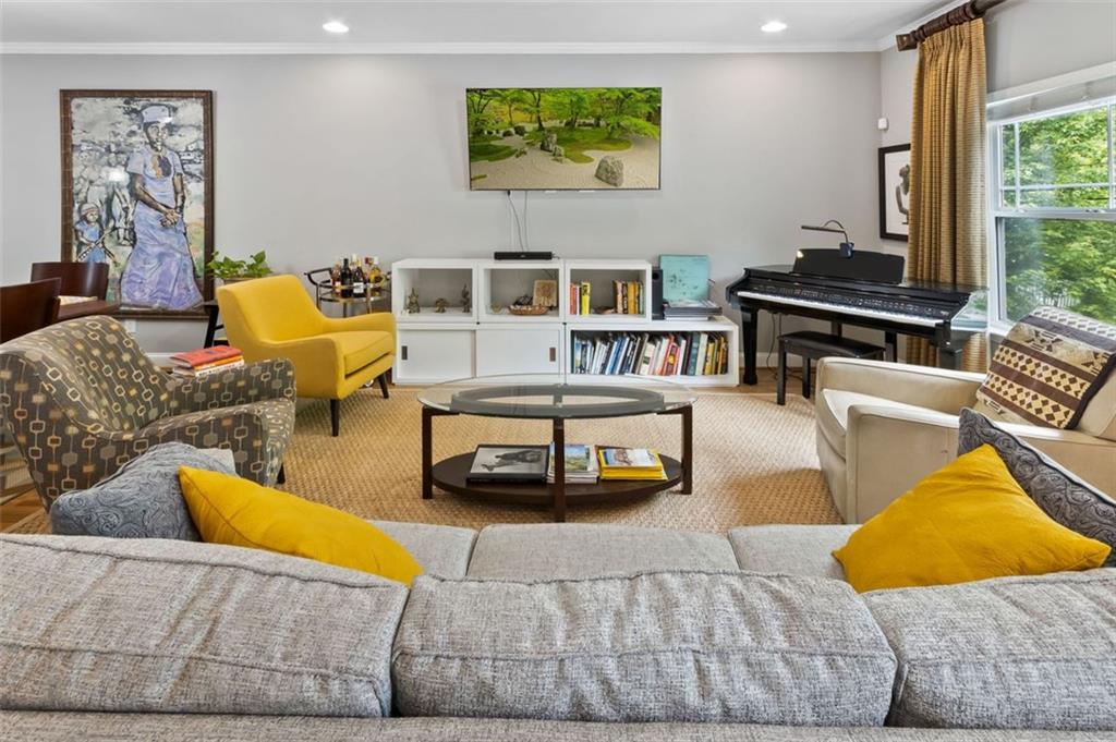 1365 Memorial Drive SE Unit 12