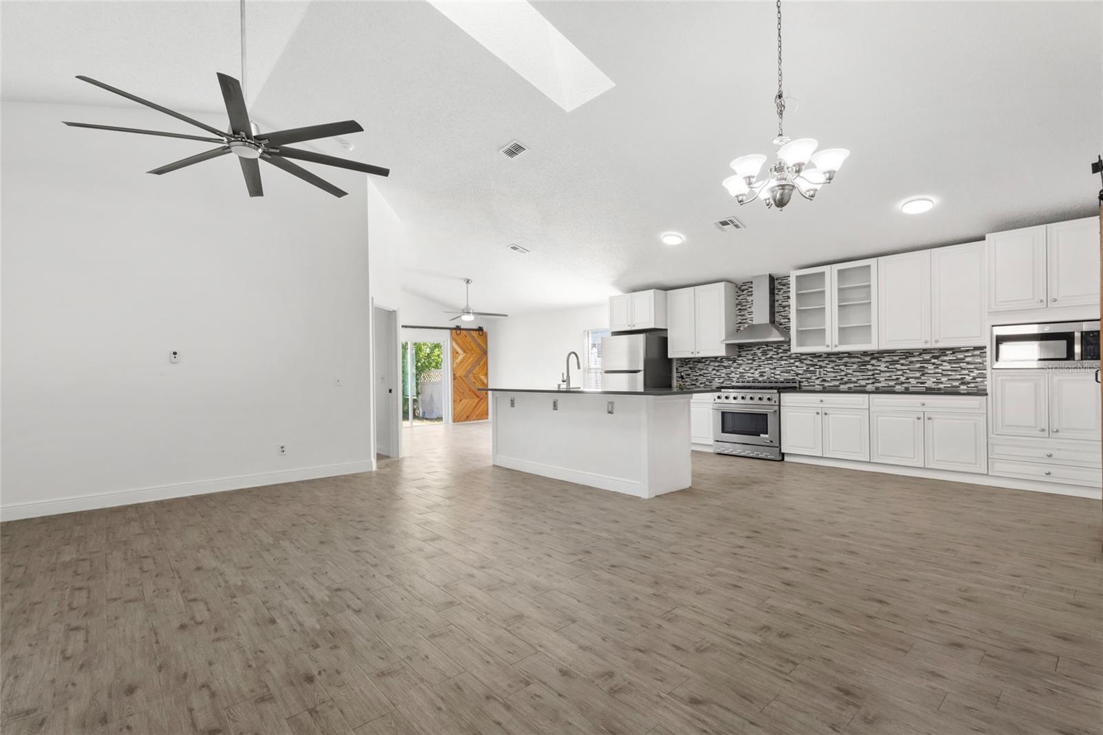 1804 WESTMINSTER TRL