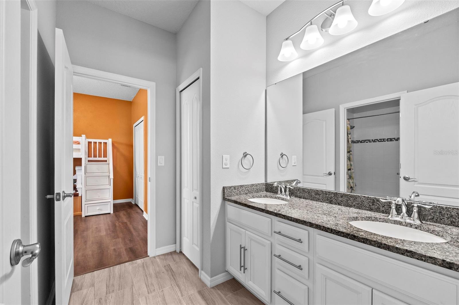 625 MISTY MAPLE ST ST