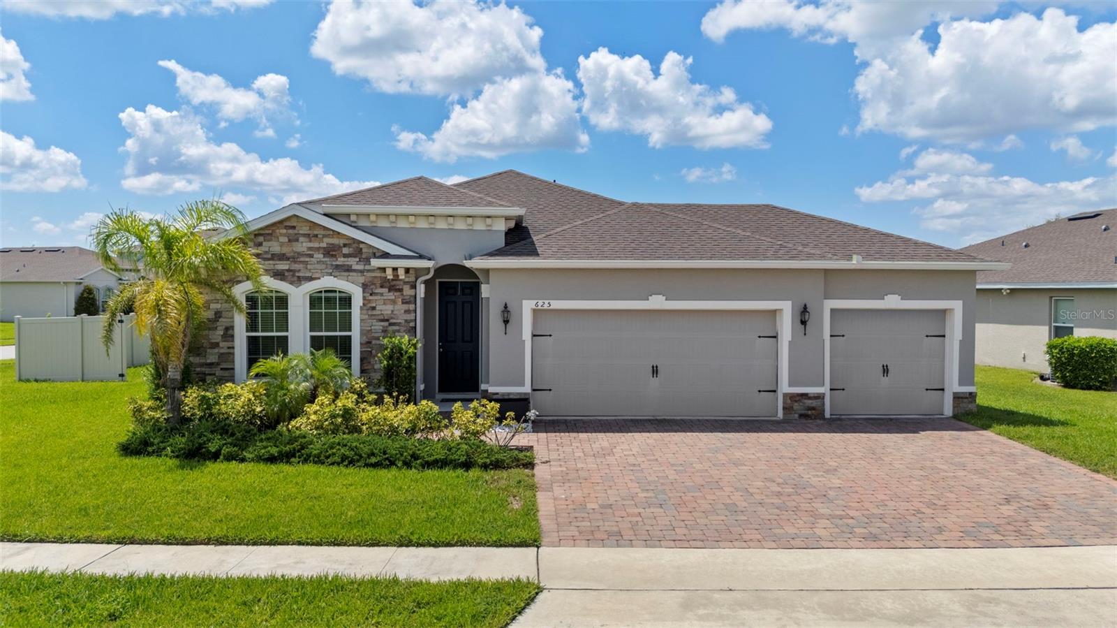 625 MISTY MAPLE ST ST