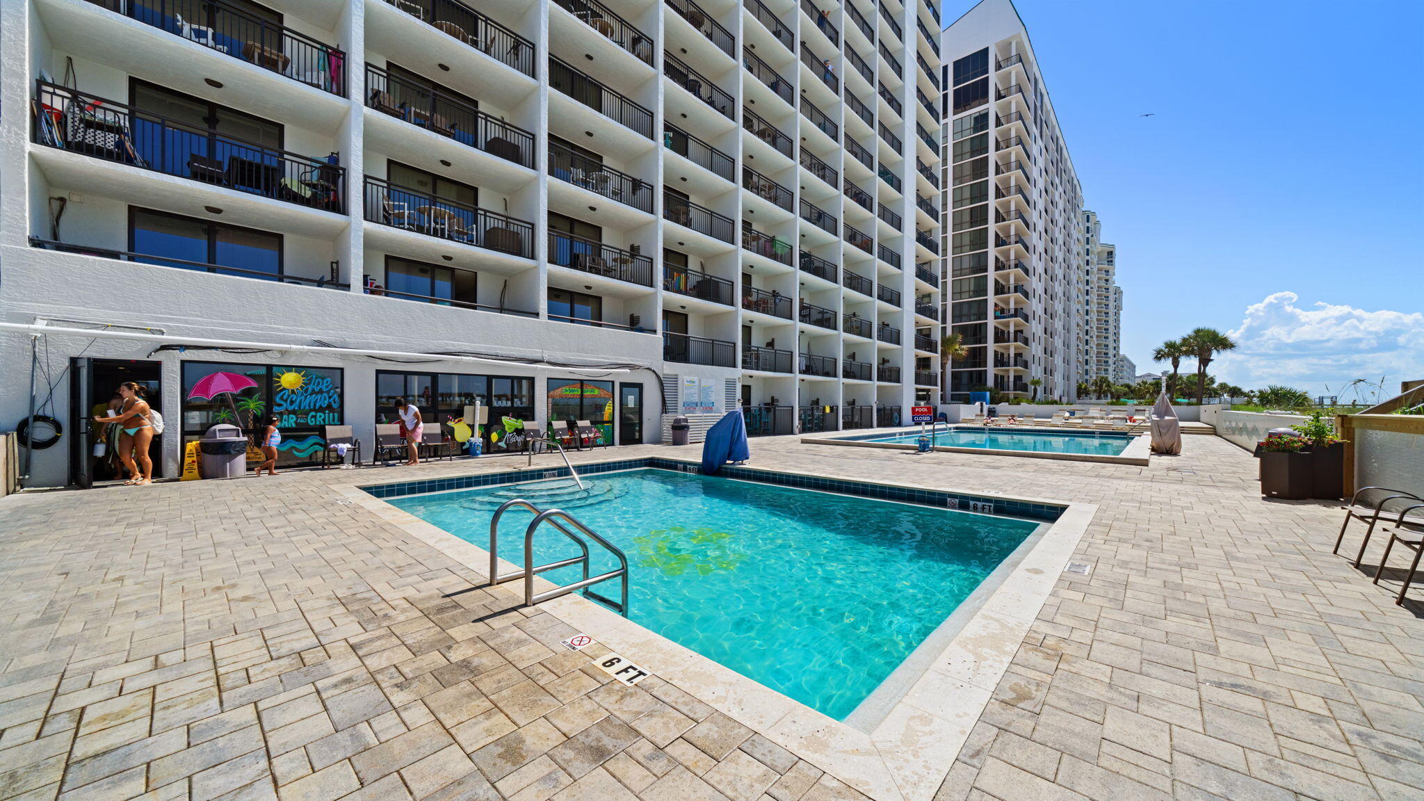 1040 E Highway 98 818