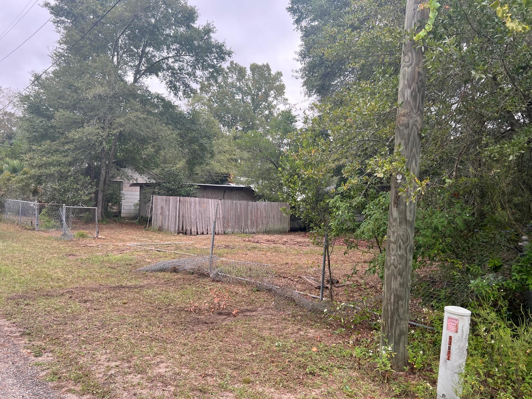 135 & 147 Florence Street, DeFuniak Springs