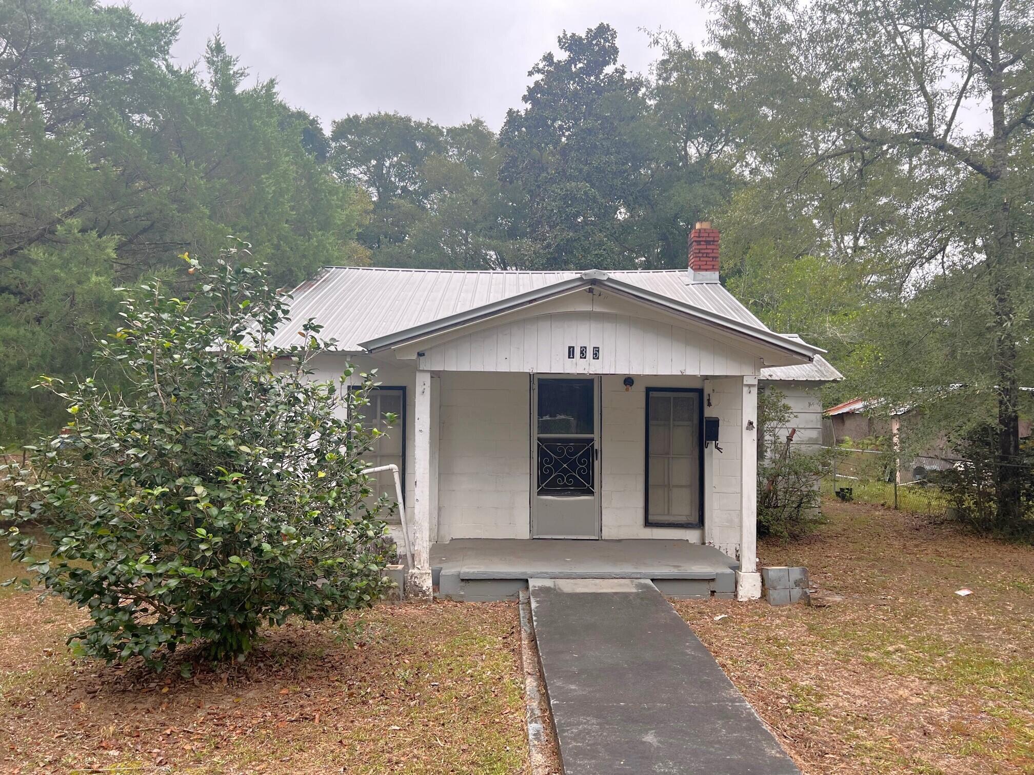 135 & 147 Florence Street, DeFuniak Springs