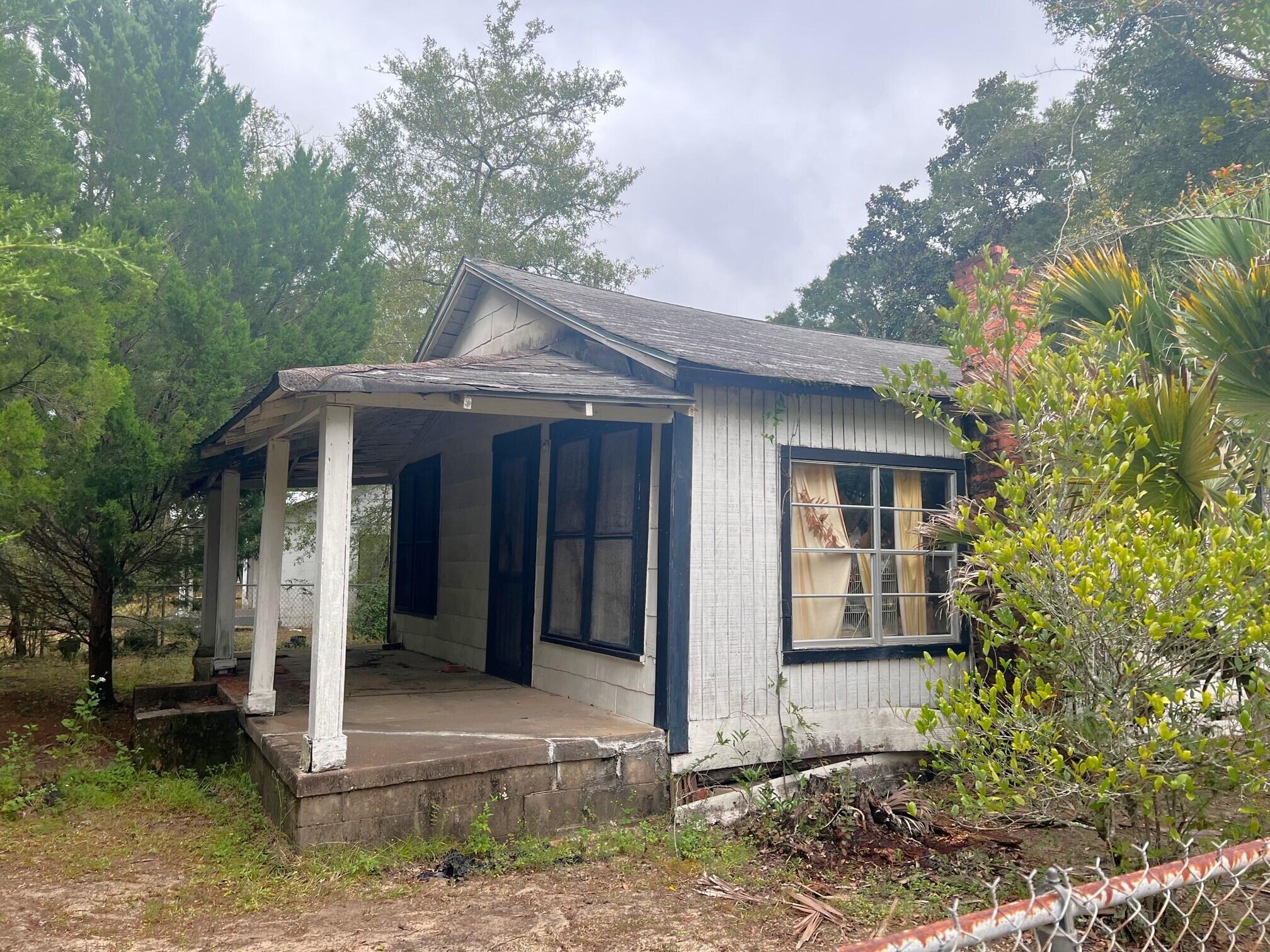 135 & 147 Florence Street, DeFuniak Springs