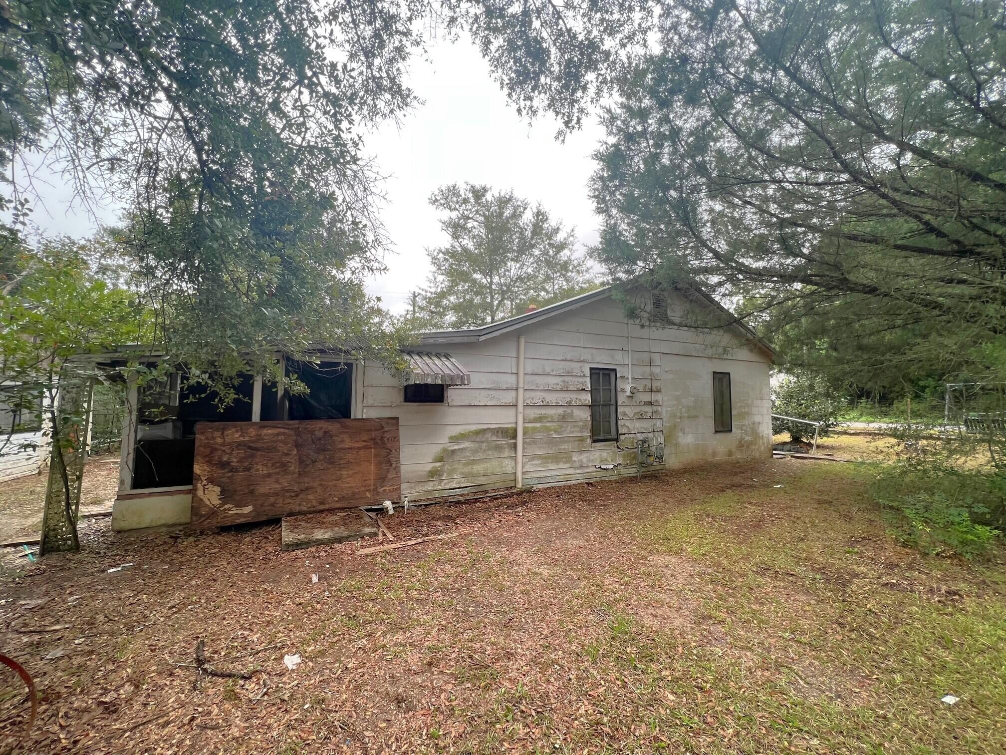 135 & 147 Florence Street, DeFuniak Springs