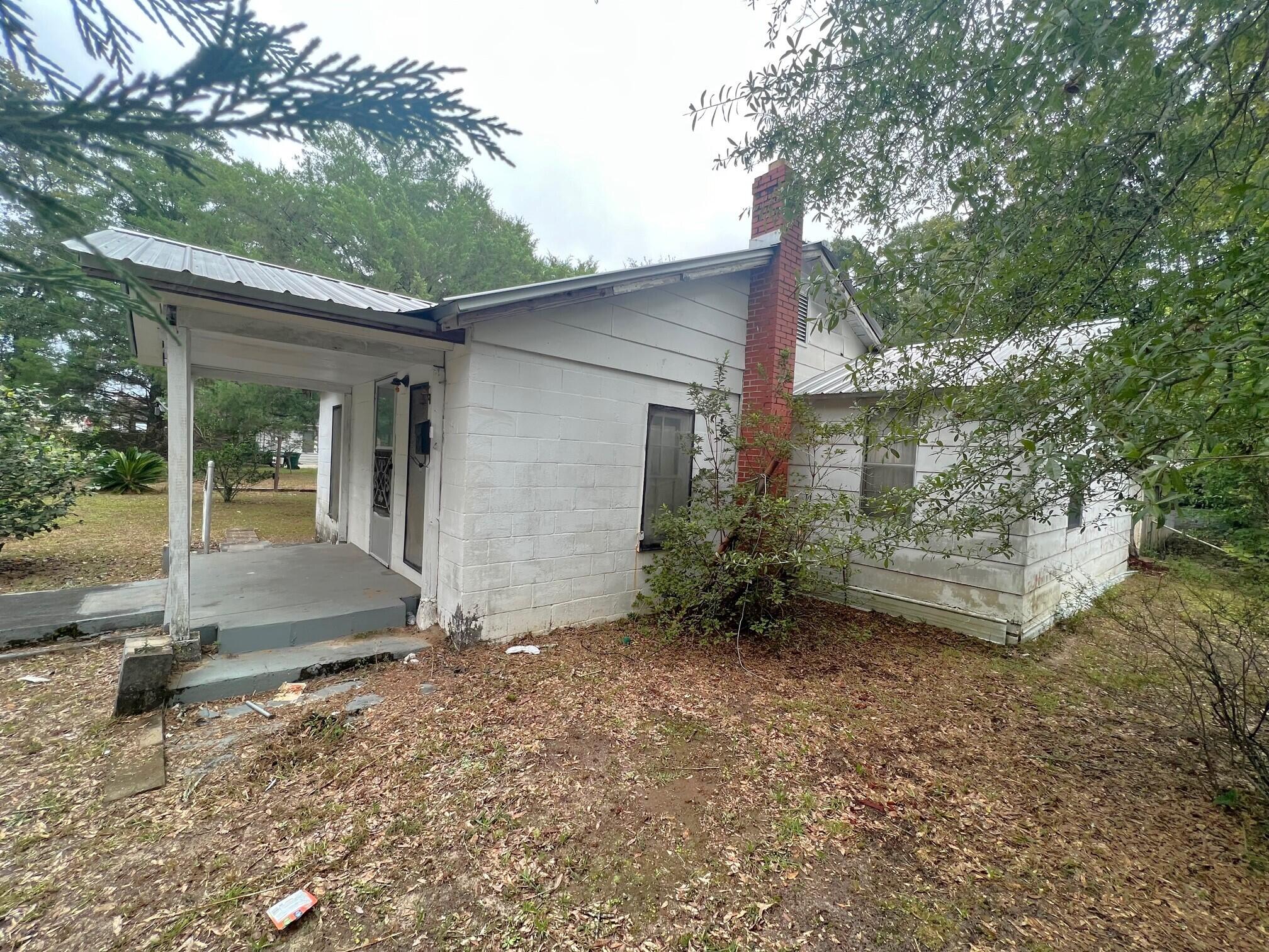 135 & 147 Florence Street, DeFuniak Springs