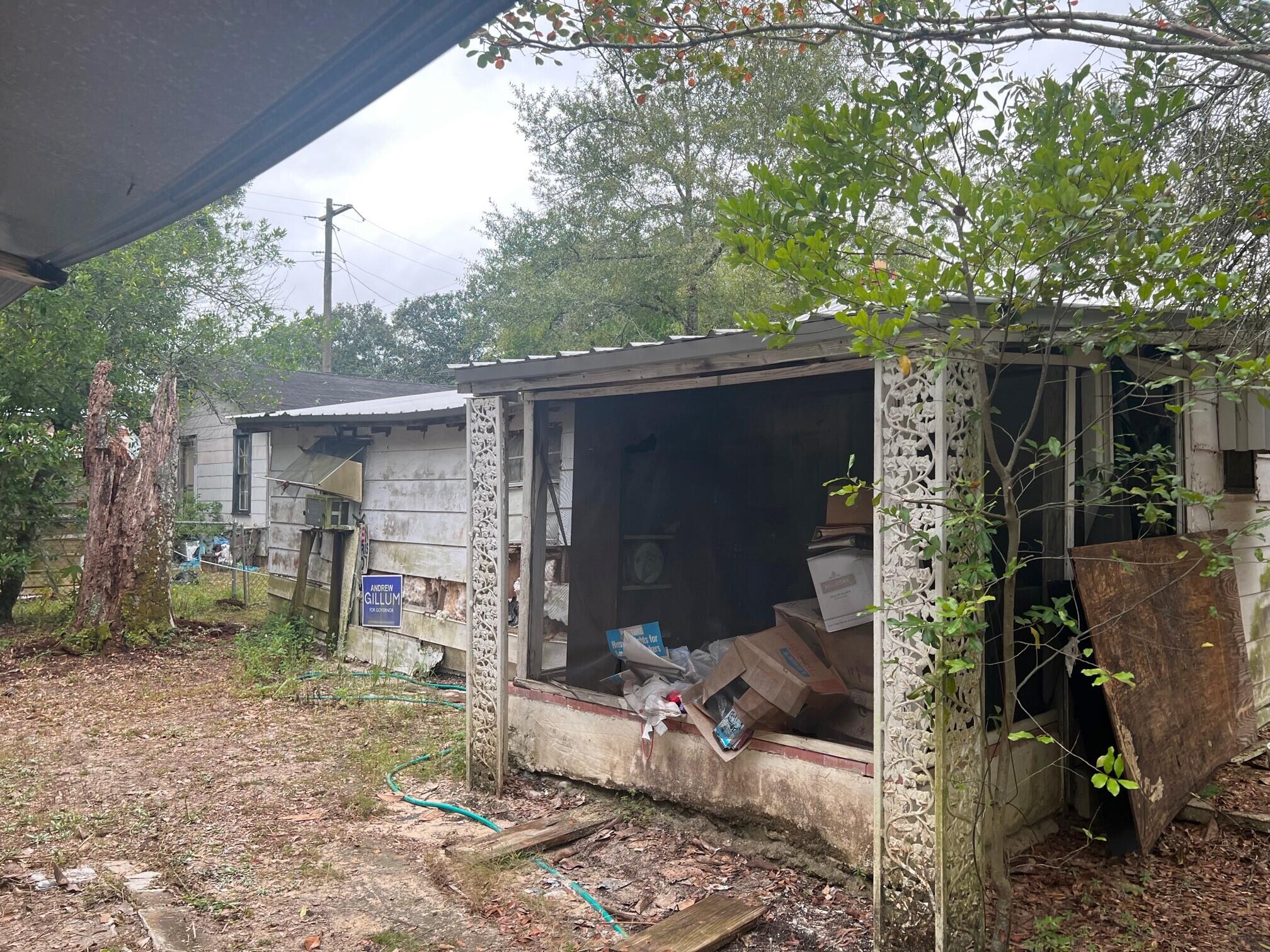 135 & 147 Florence Street, DeFuniak Springs