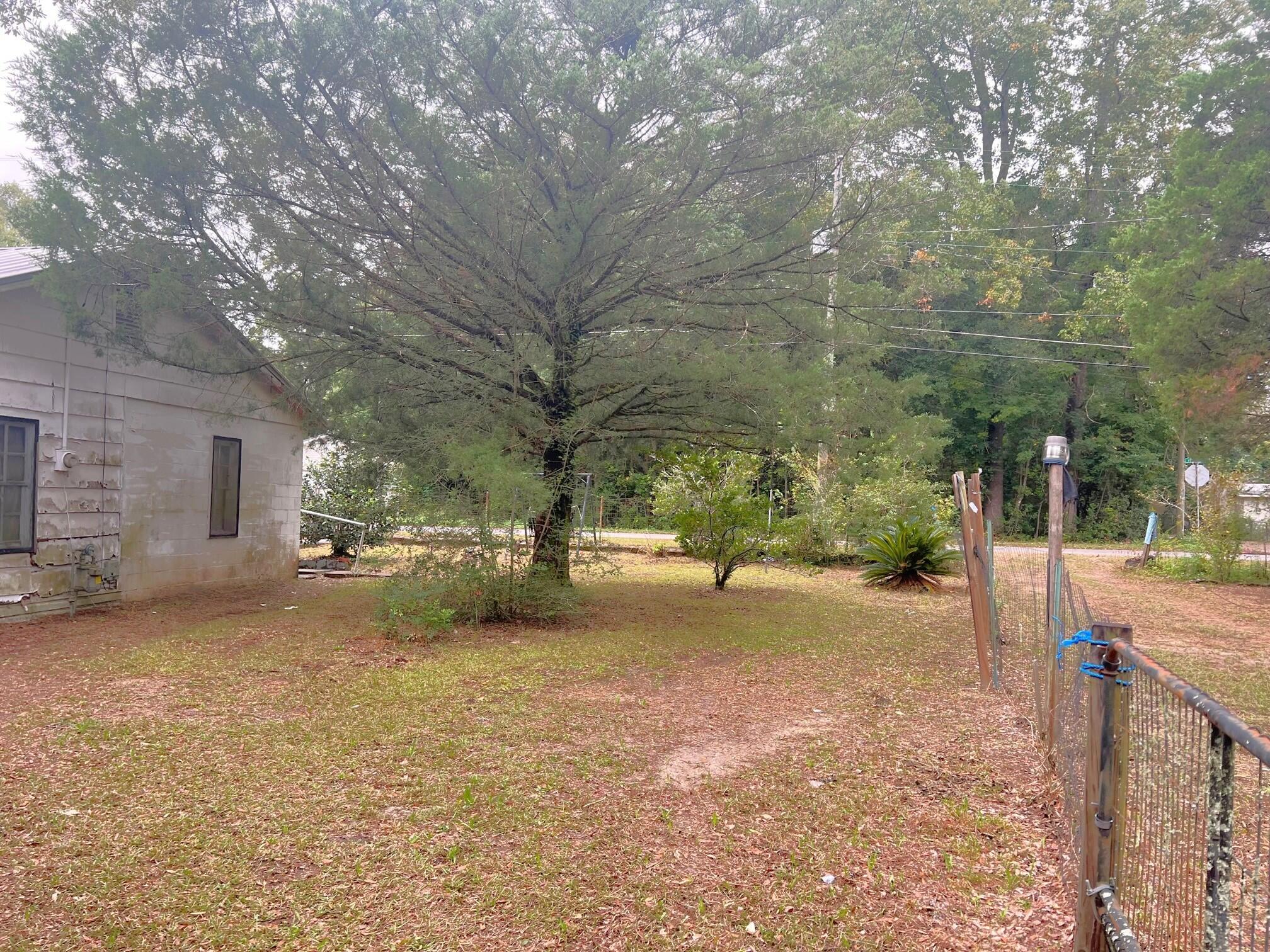 135 & 147 Florence Street, DeFuniak Springs