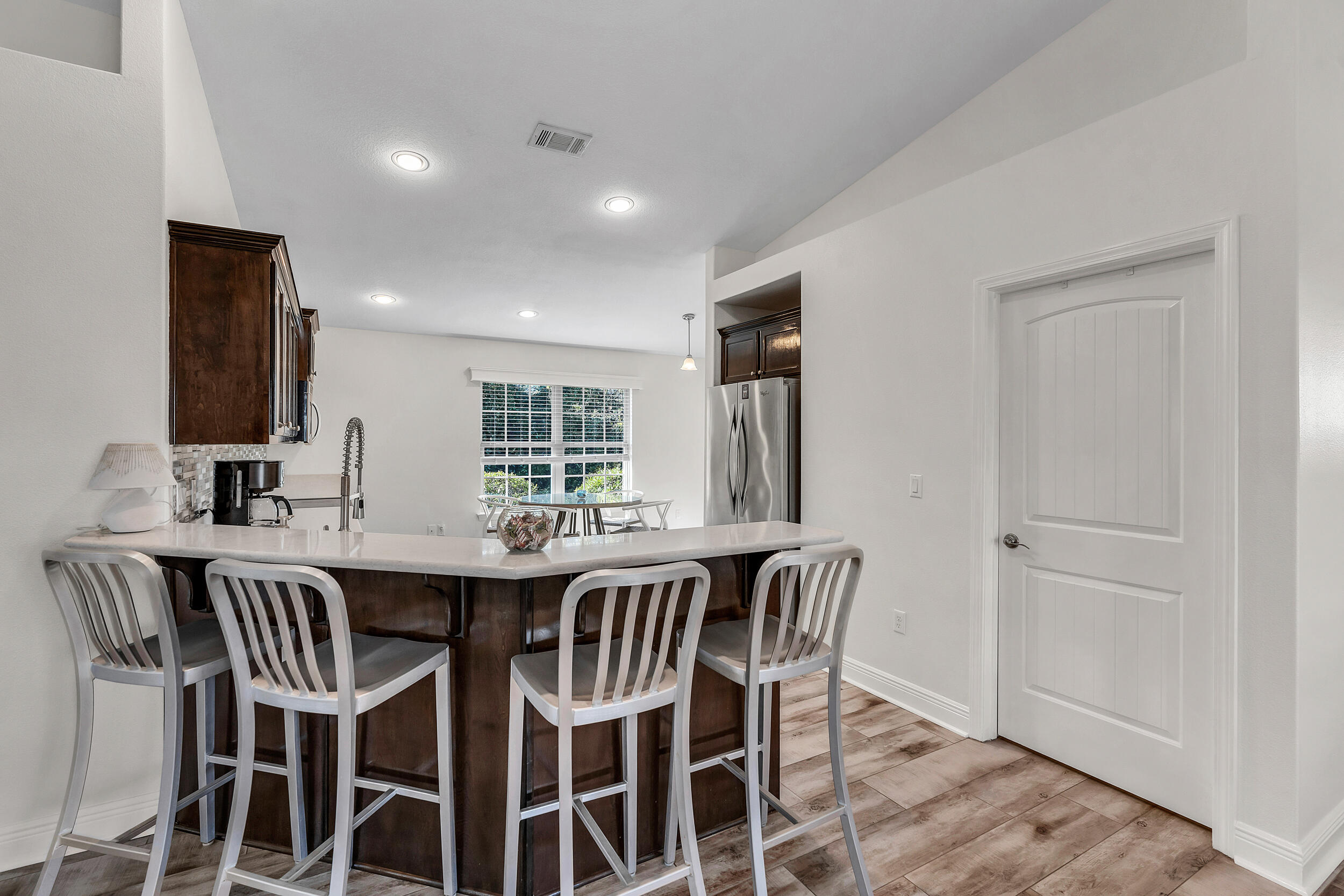 1954 W Hewett Road