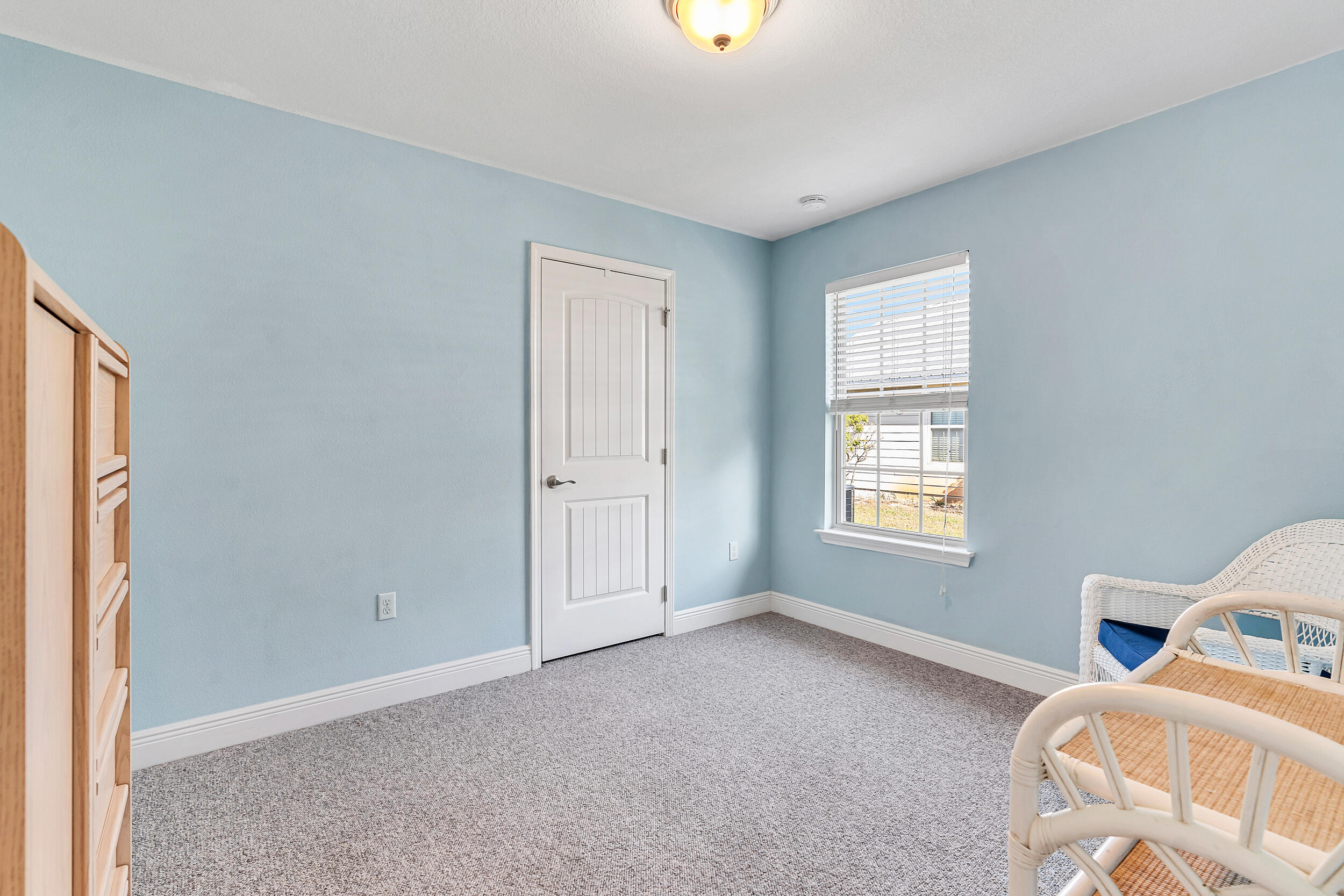 1954 W Hewett Road