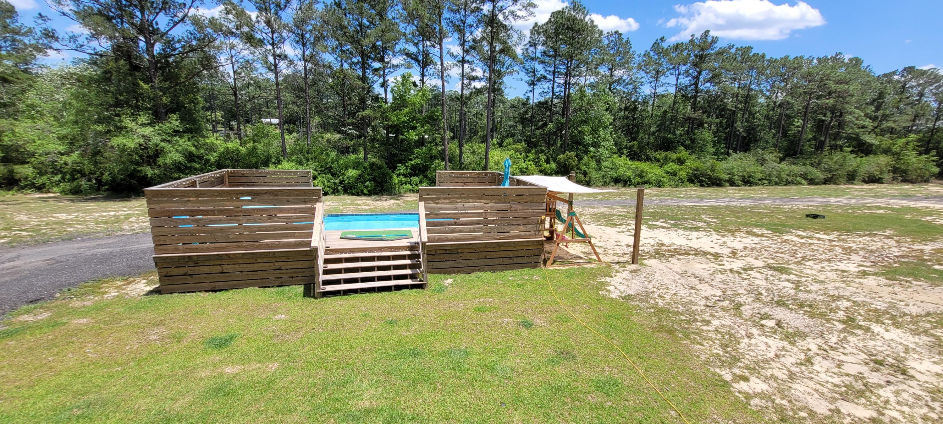 5248 Coy Burgess Loop, DeFuniak Springs