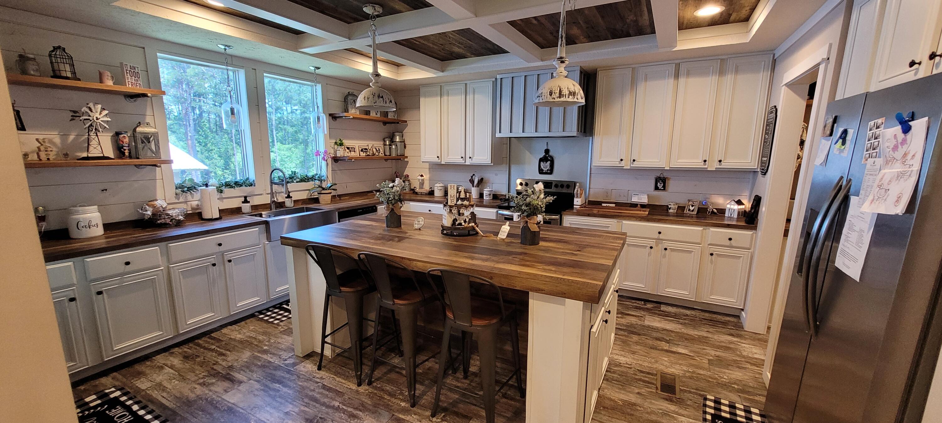 5248 Coy Burgess Loop, DeFuniak Springs