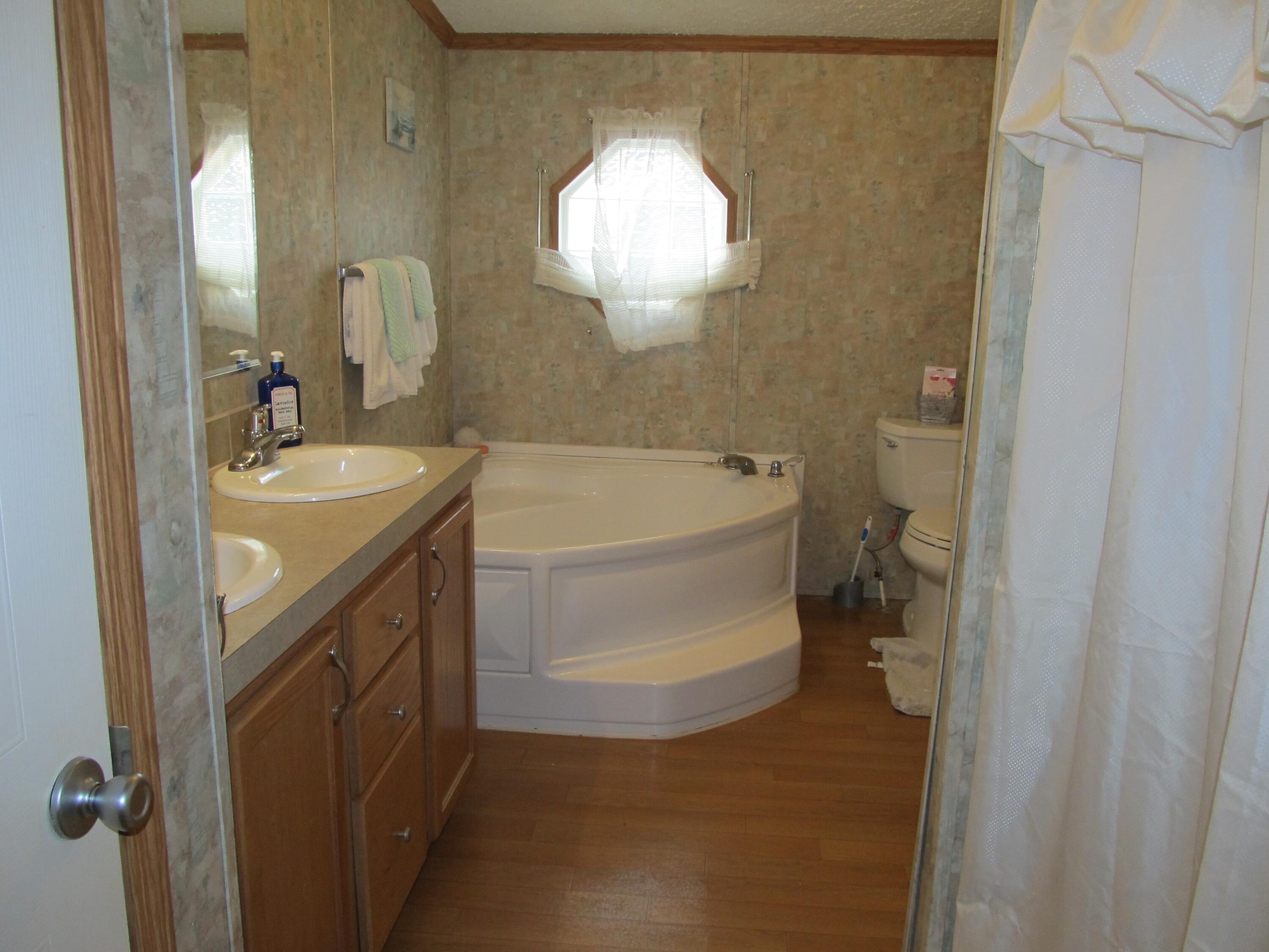 544 Oakridge Road, DeFuniak Springs