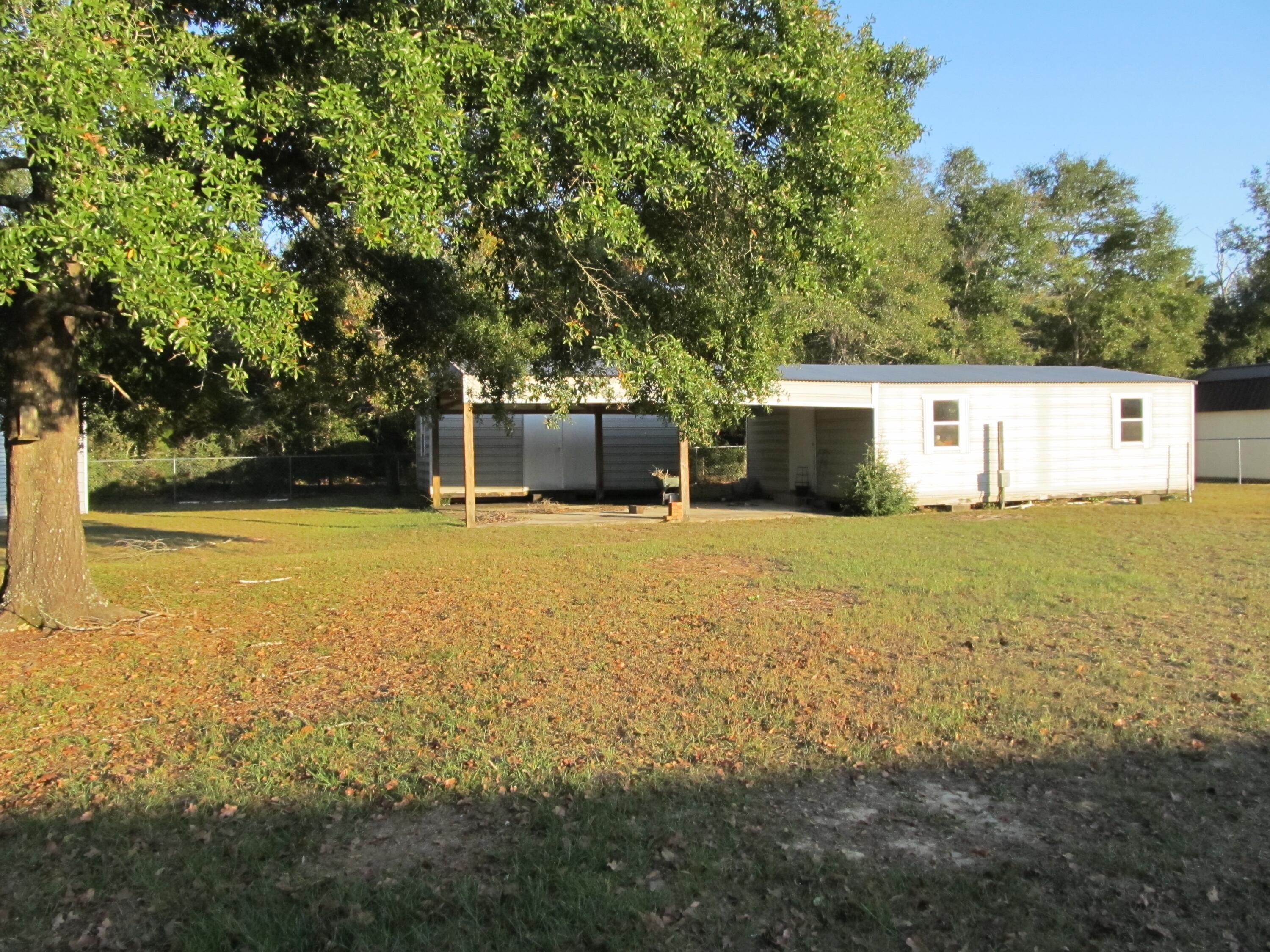 544 Oakridge Road, DeFuniak Springs
