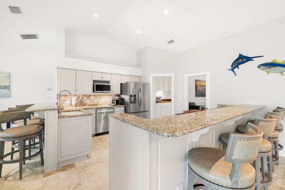 31 Bayshore Drive