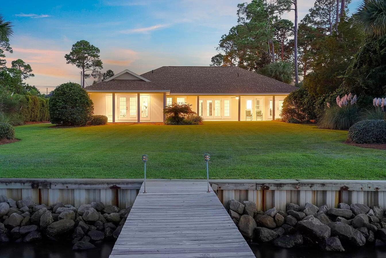 31 Bayshore Drive