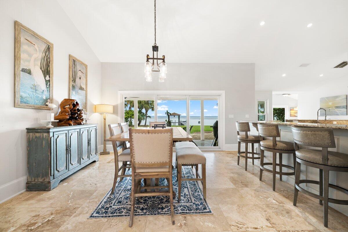 31 Bayshore Drive