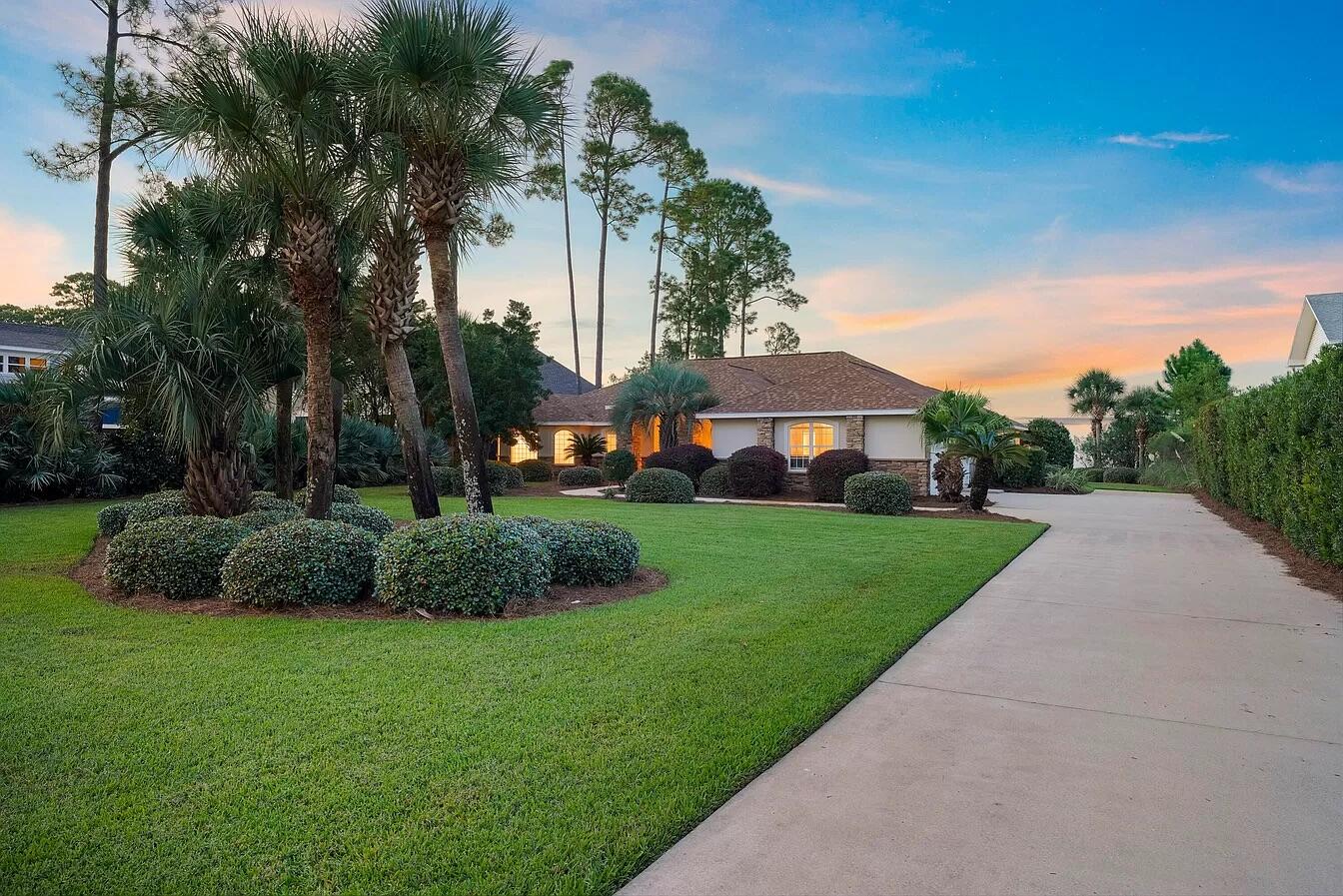 31 Bayshore Drive