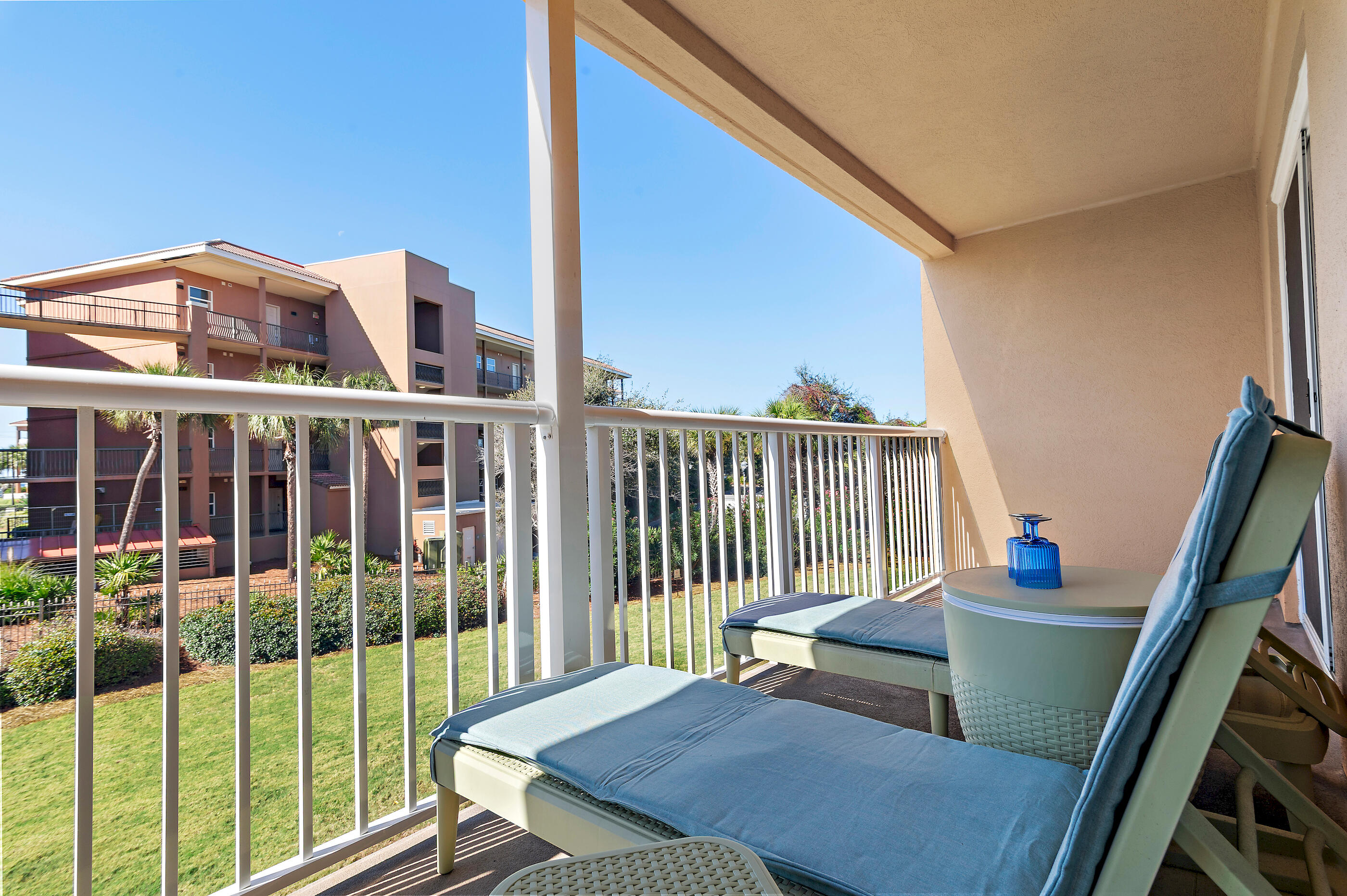 2076 Scenic Gulf Drive 2009