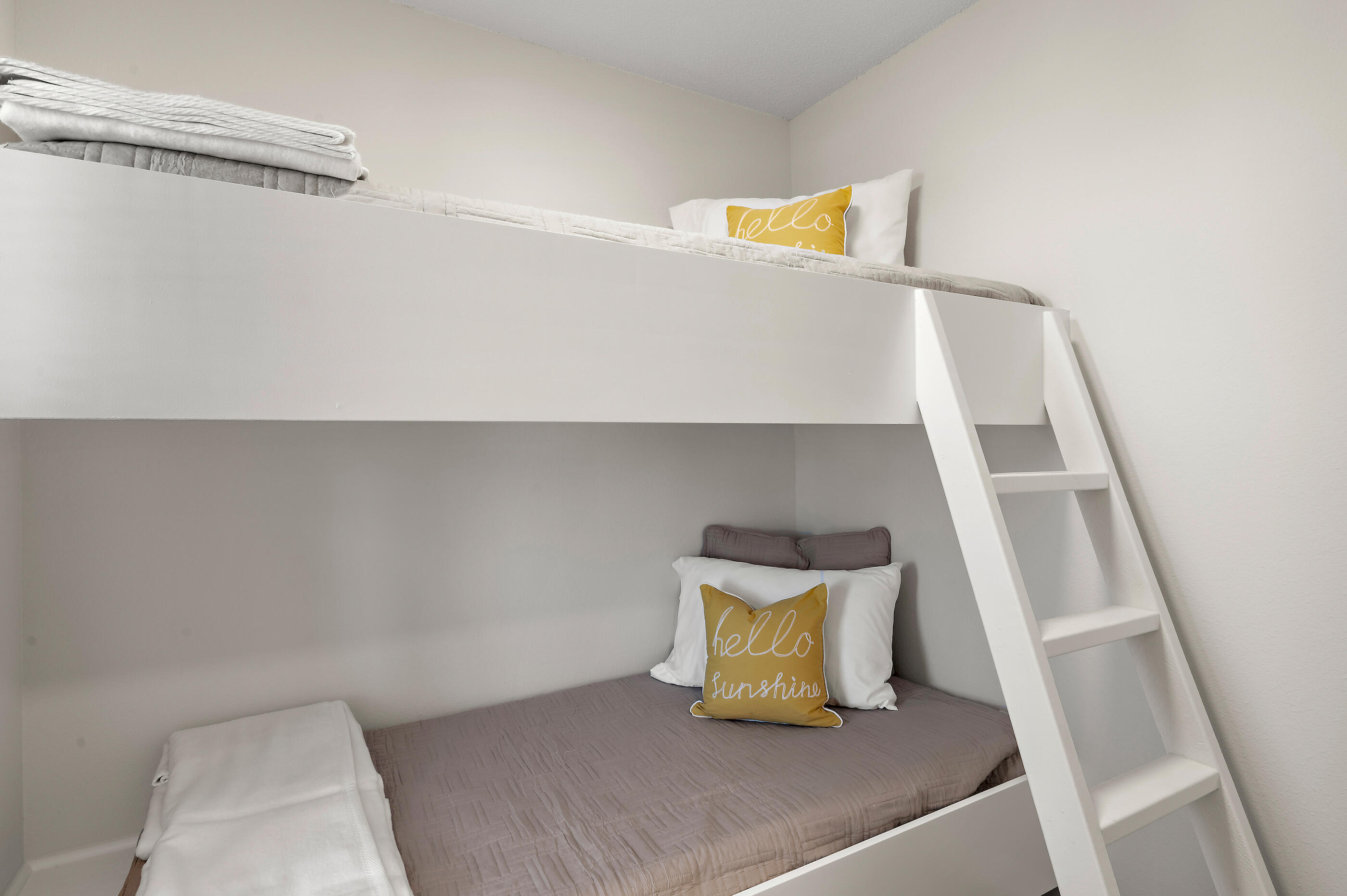 2076 Scenic Gulf Drive 2009