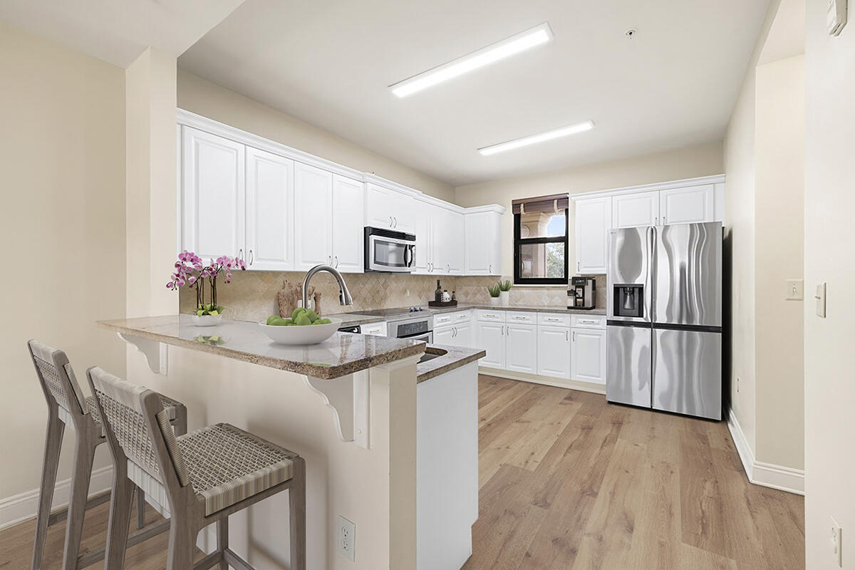 4368 W County Highway 30A UNIT 307