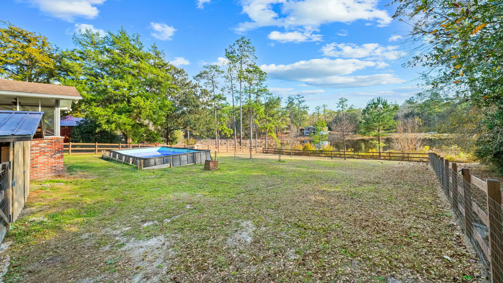 149 Pine Hill Drive, DeFuniak Springs