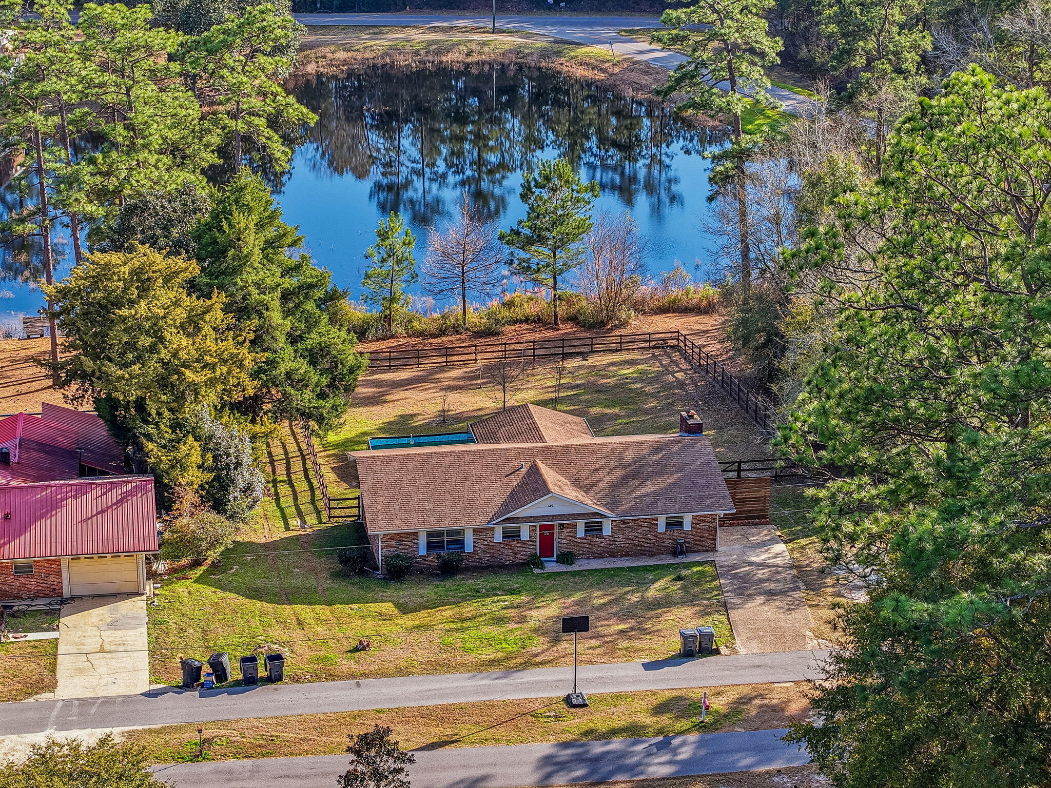 149 Pine Hill Drive, DeFuniak Springs