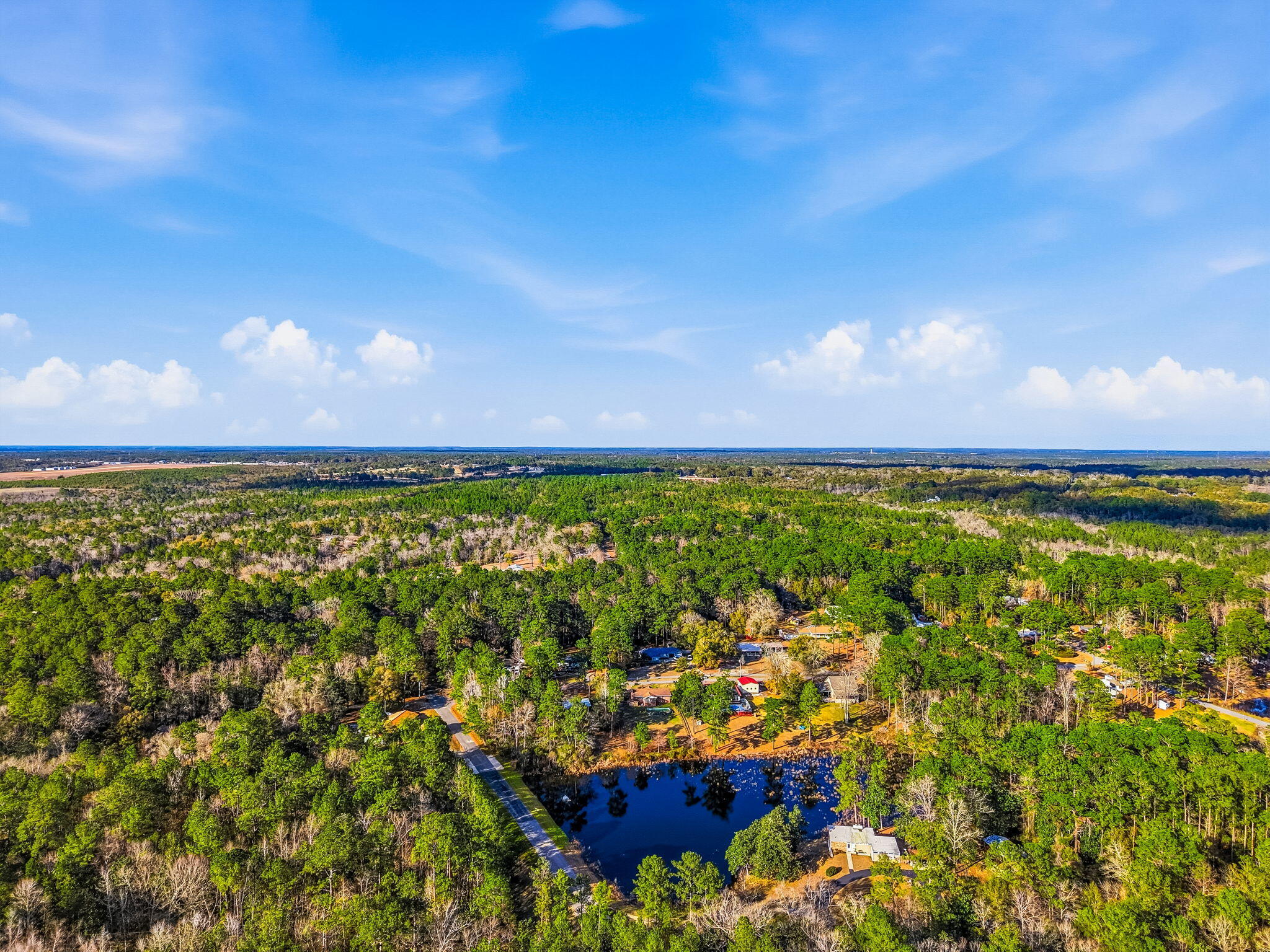 149 Pine Hill Drive, DeFuniak Springs