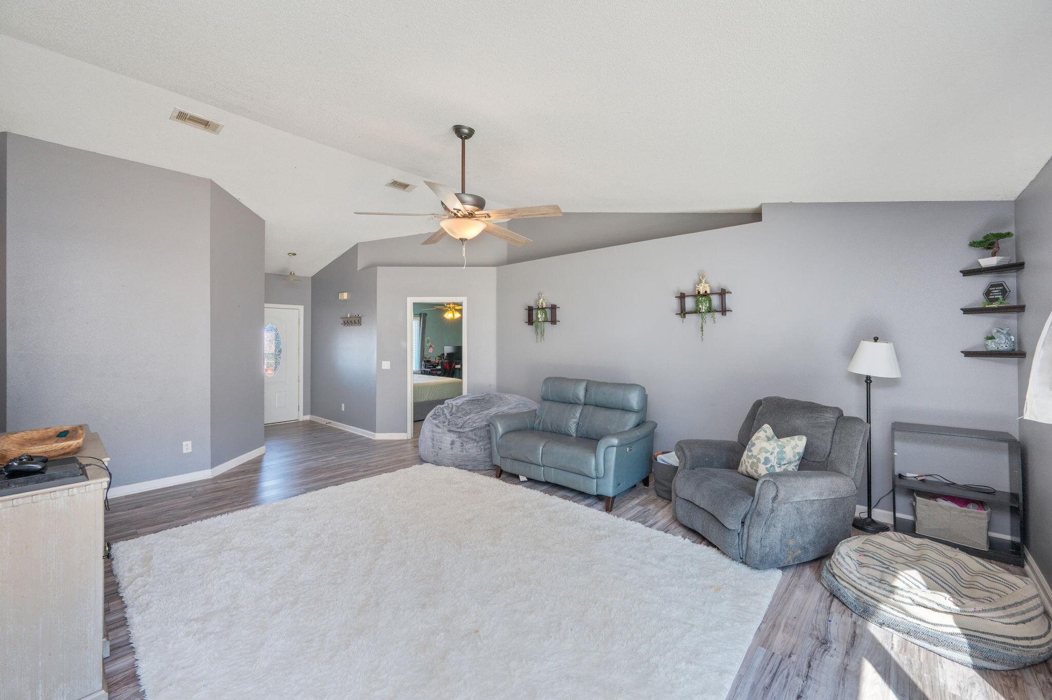 1226 Northview Drive