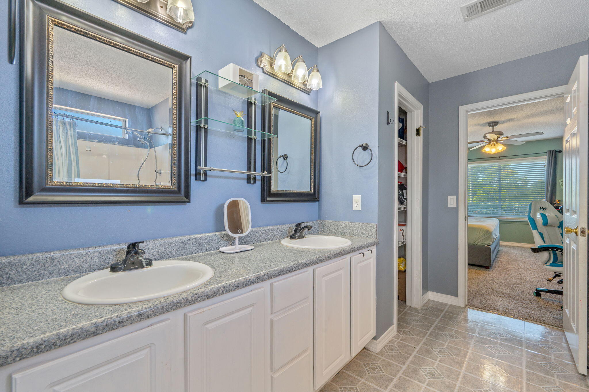 1226 Northview Drive
