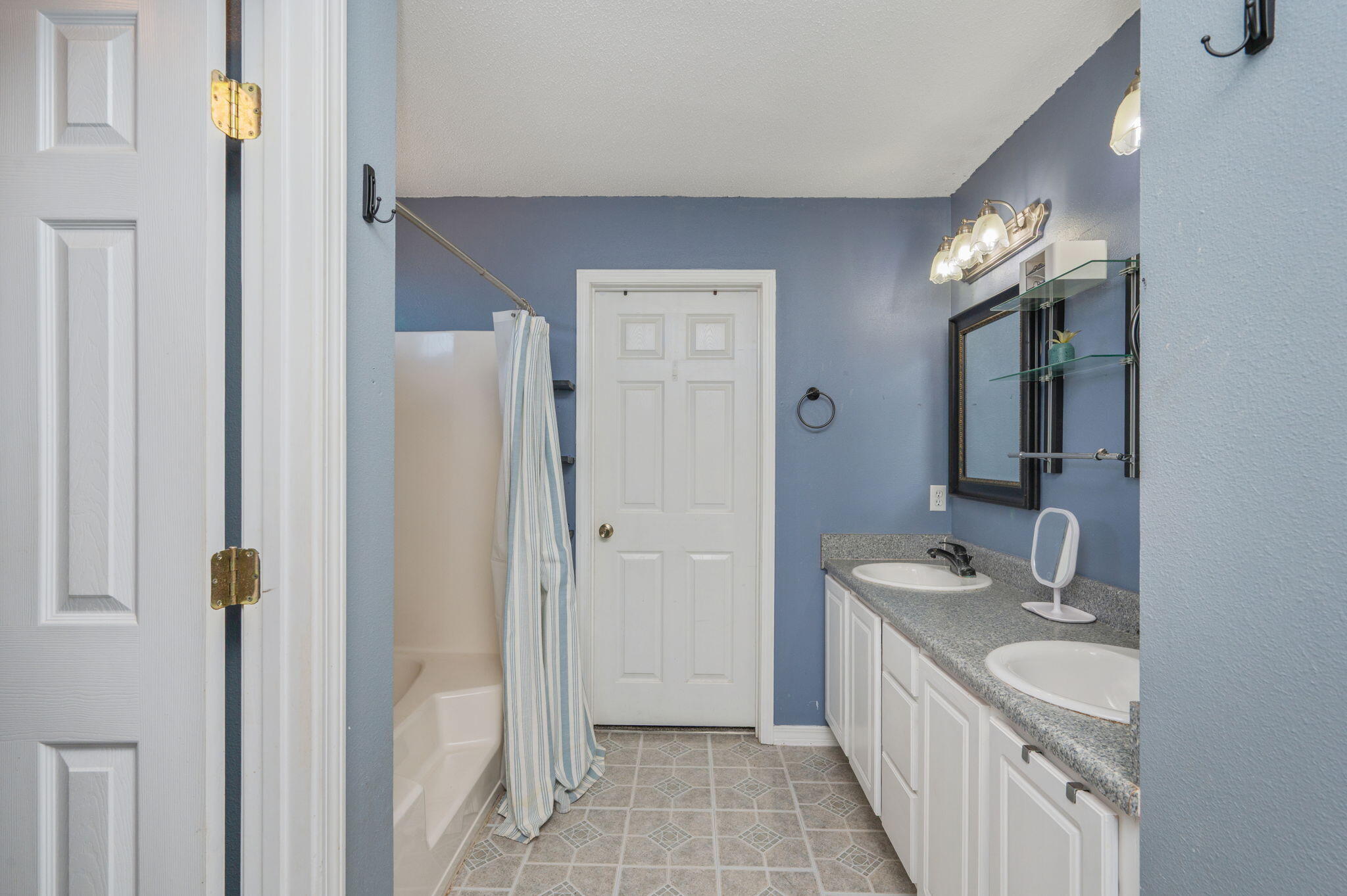 1226 Northview Drive