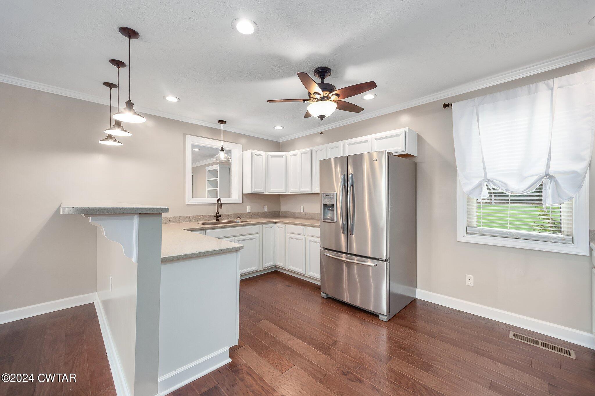 1039 E Church Street