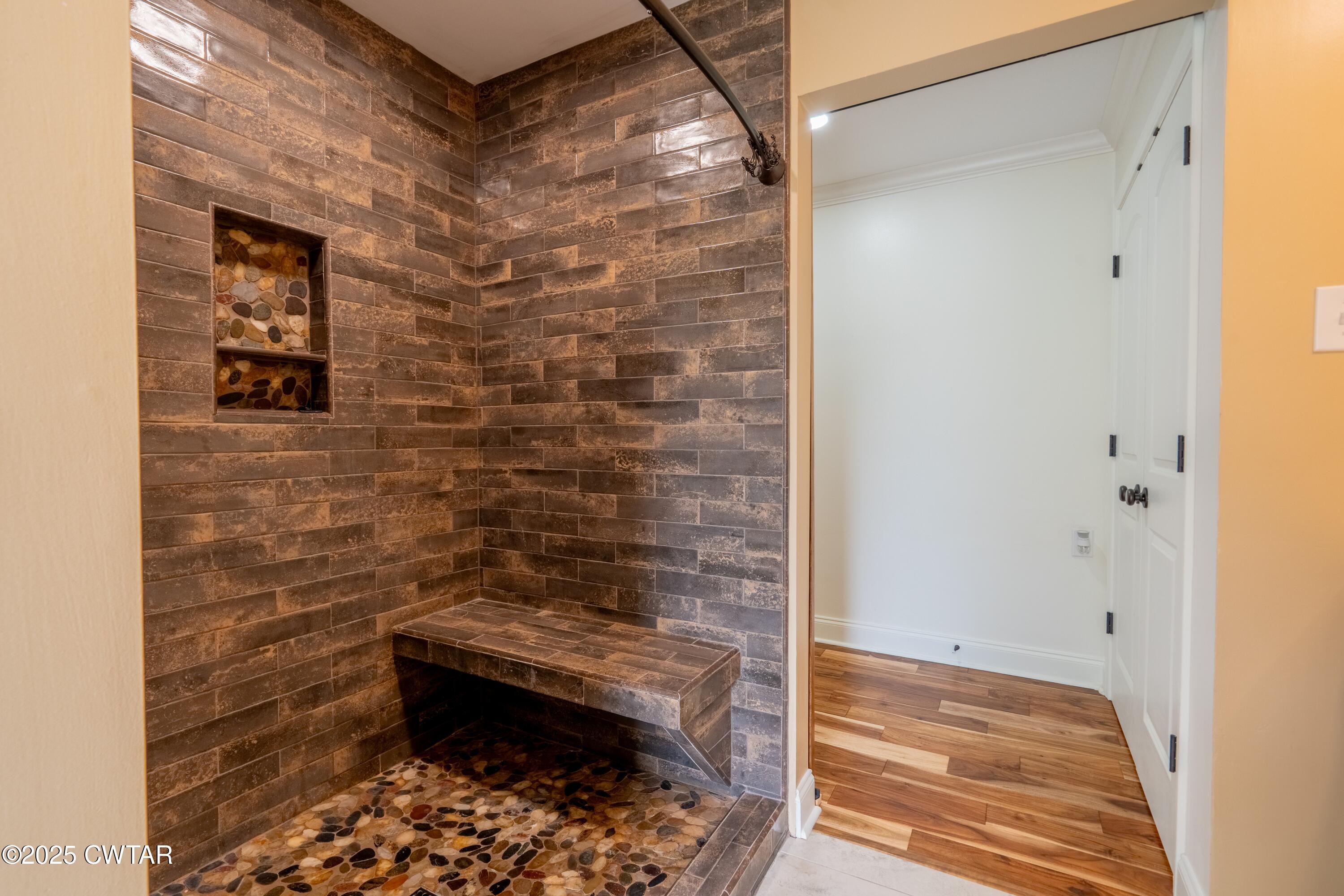 1035 Thorntree Drive