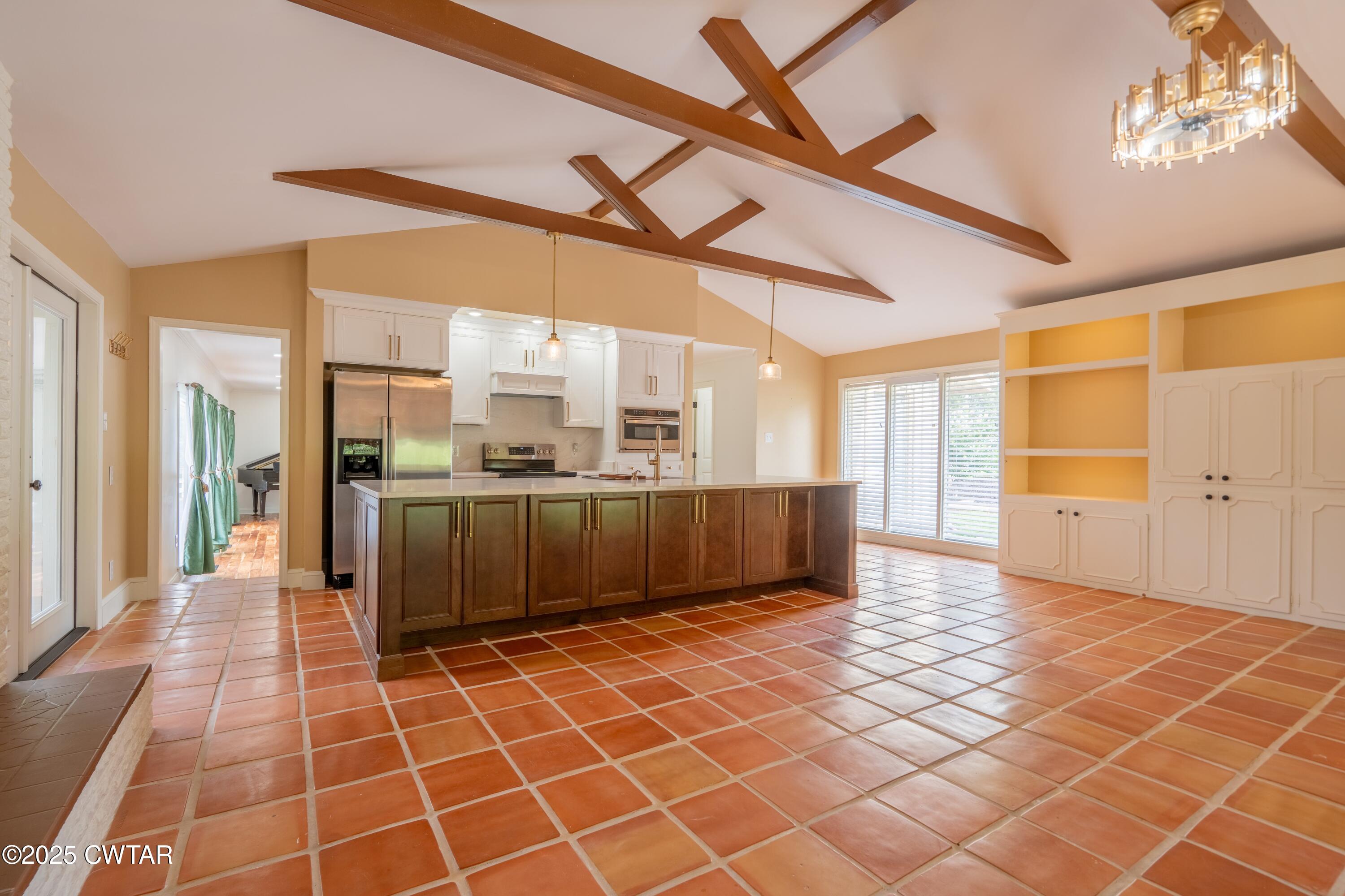 1035 Thorntree Drive