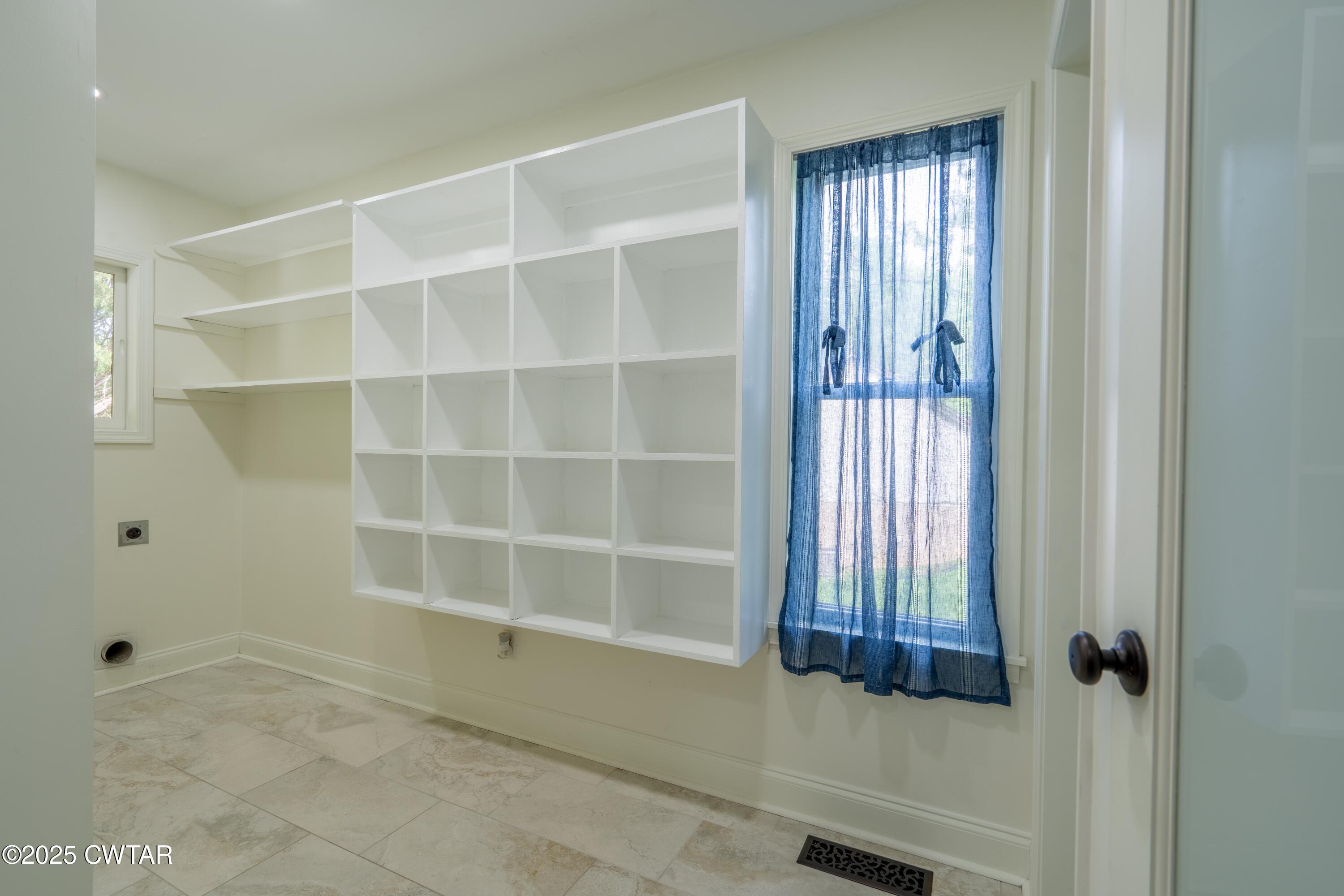 1035 Thorntree Drive