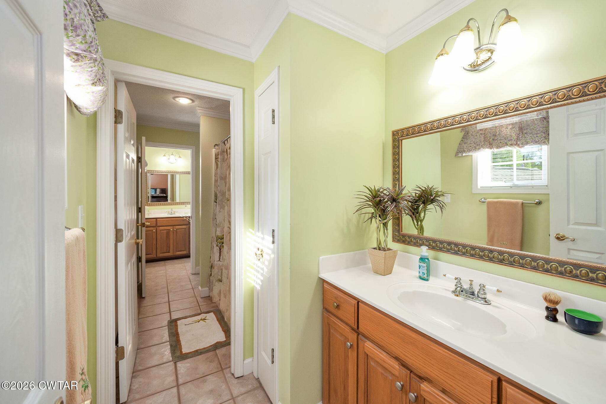 98 Country Run Drive