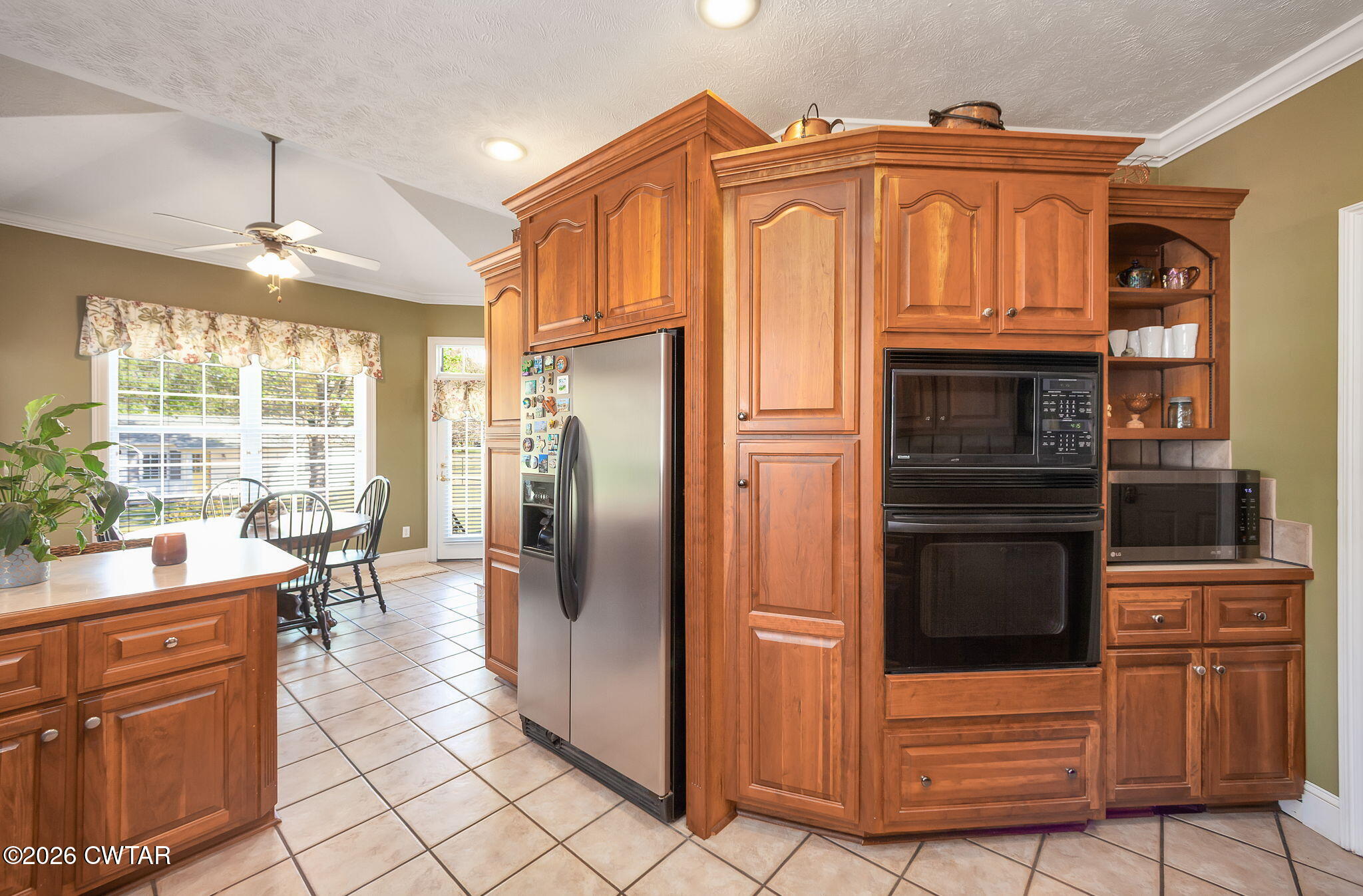 98 Country Run Drive