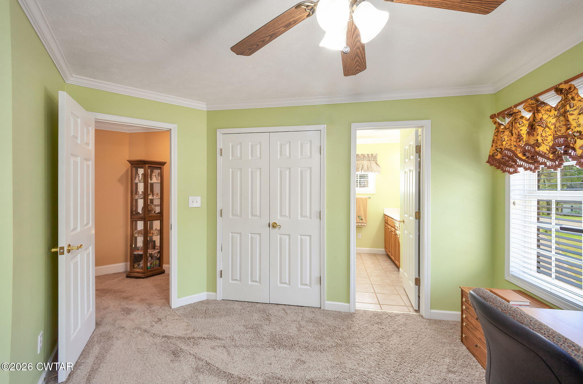 98 Country Run Drive