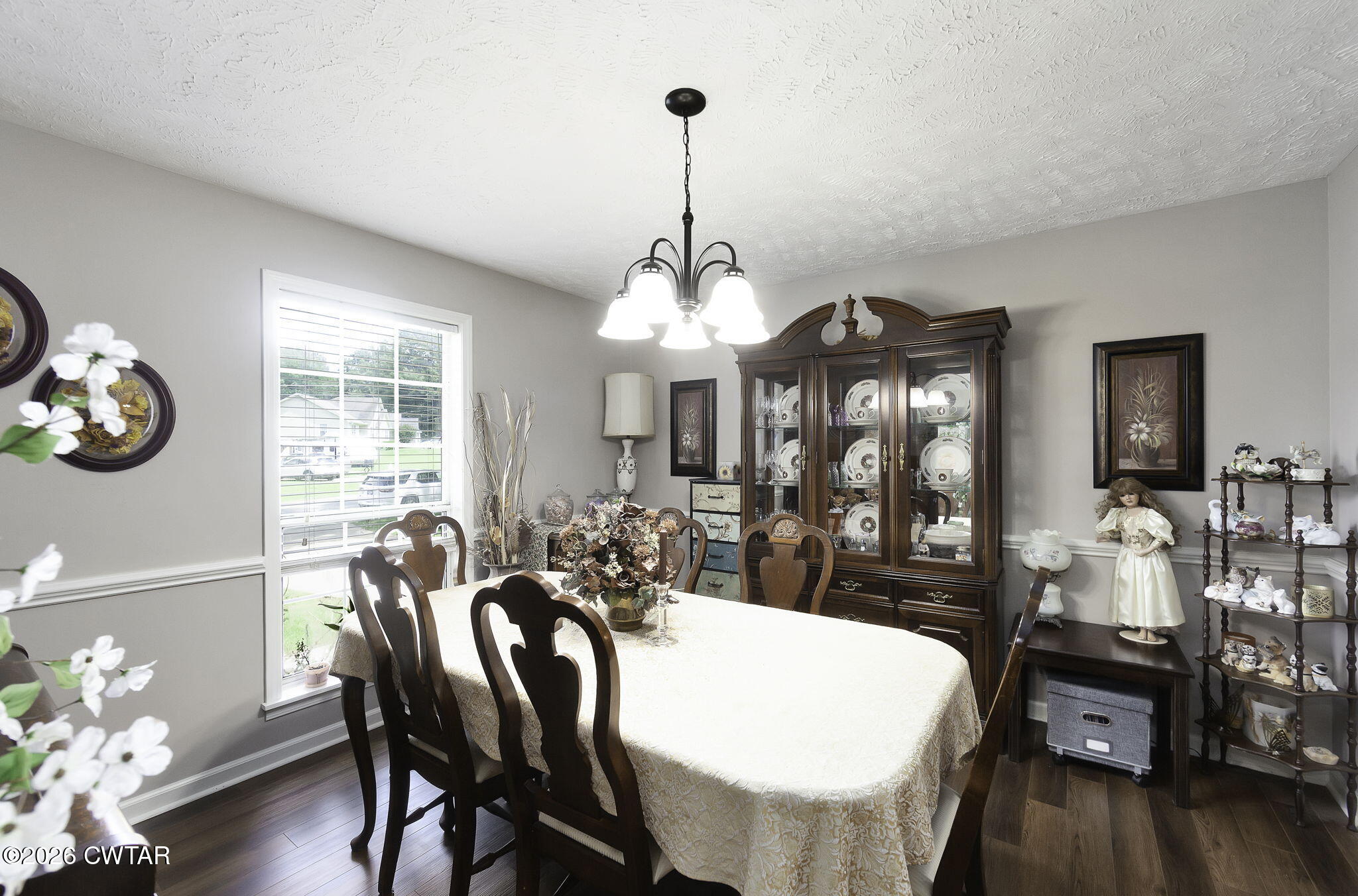 102 Candlewick Drive