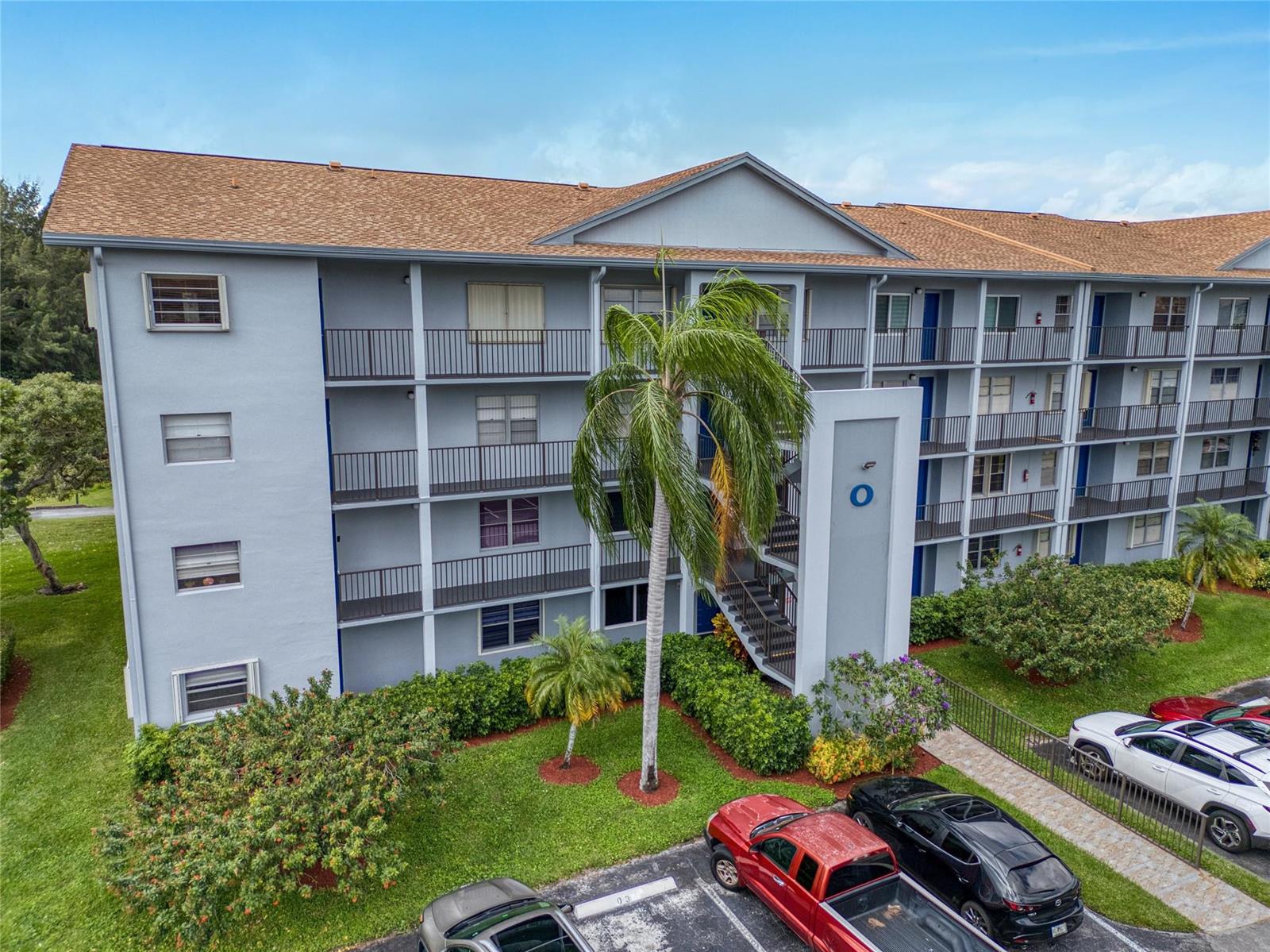 800 SW 125th Way # 202