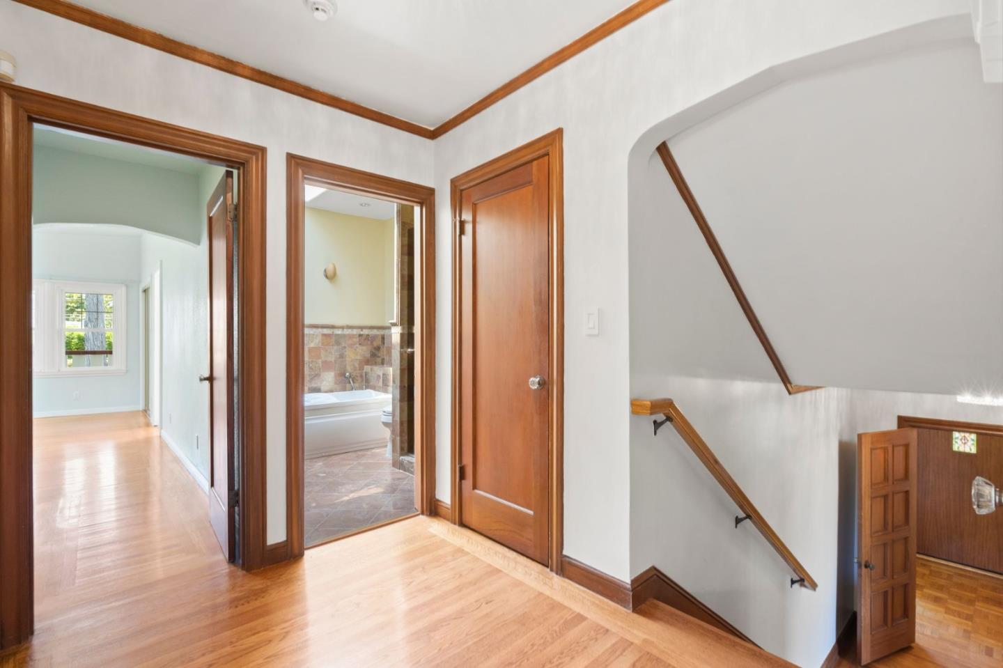 869 Walnut Avenue