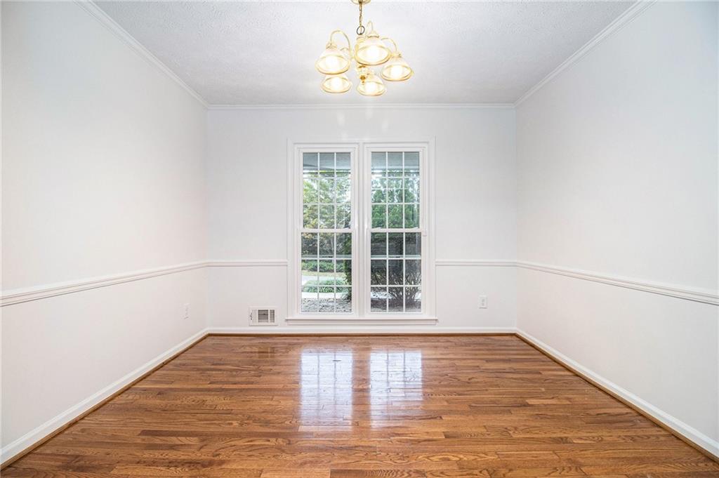 2433 Great Oak Lane