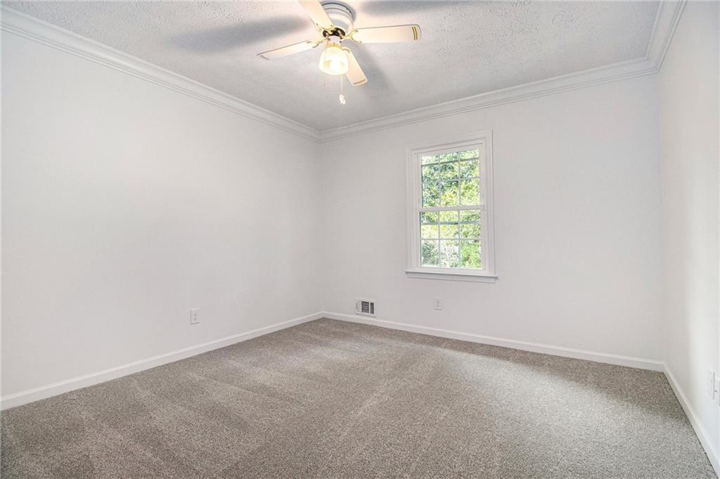 2433 Great Oak Lane
