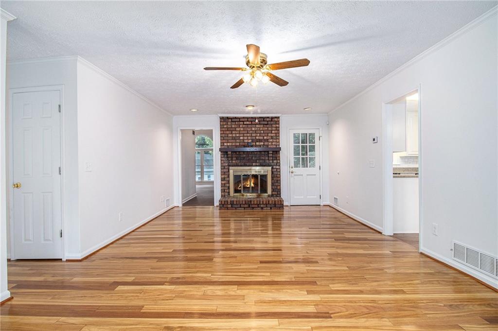 2433 Great Oak Lane