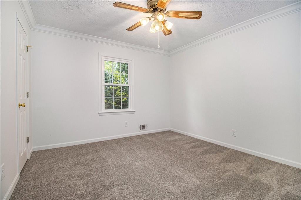 2433 Great Oak Lane