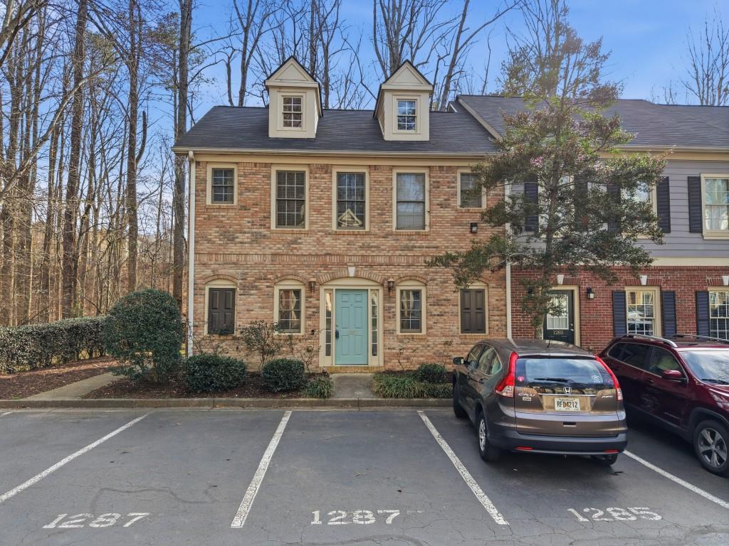 1287 Harris Commons Place
