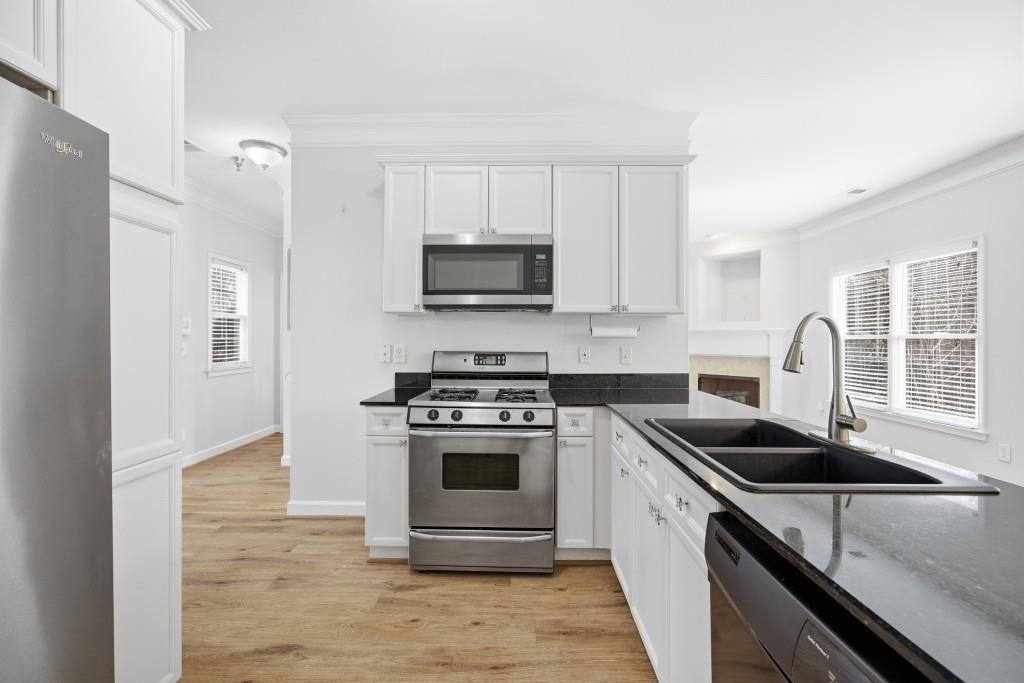 1287 Harris Commons Place