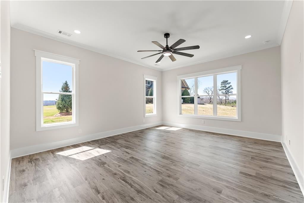 282 Gold Bullion Drive E